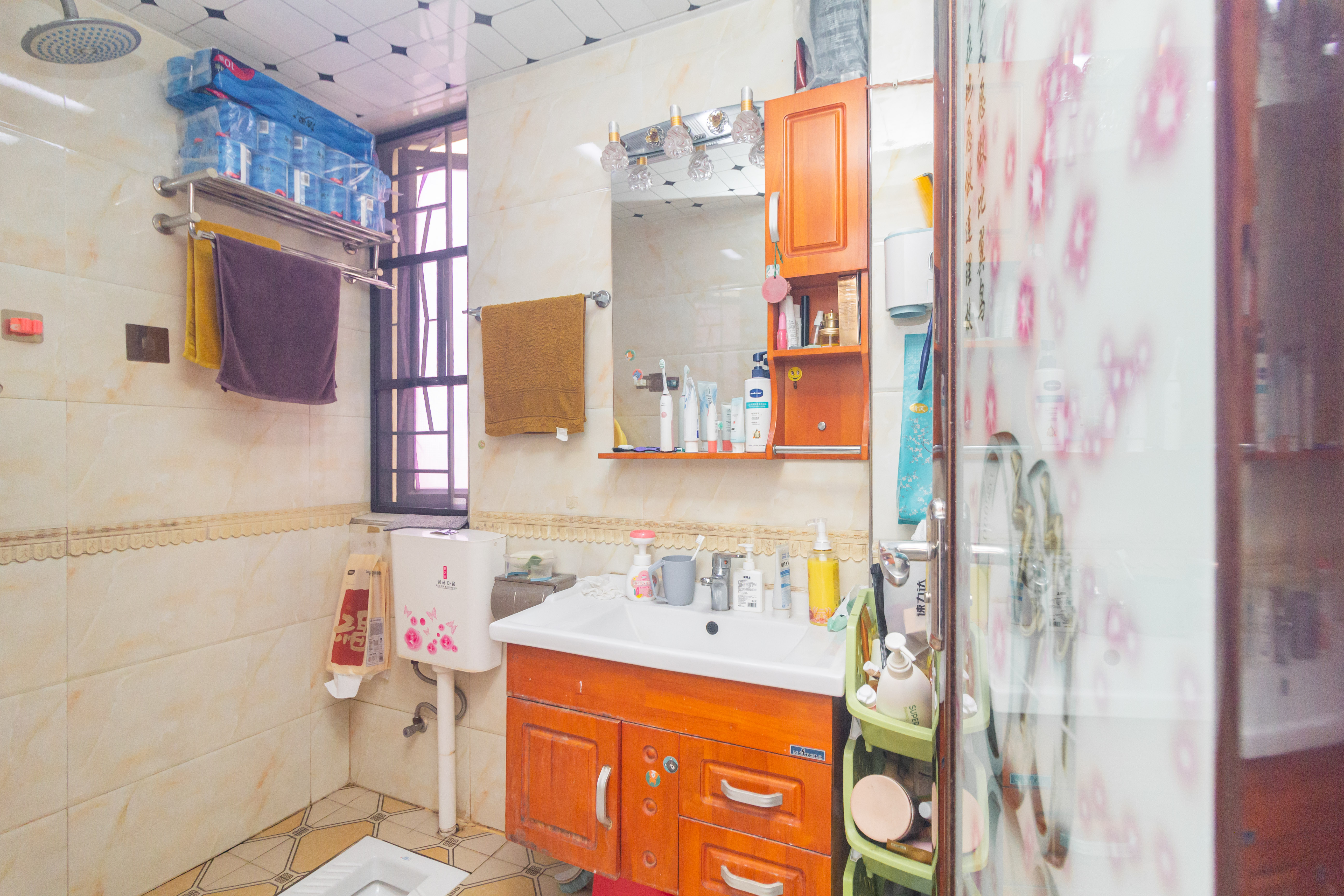 旭辉华庭 3室2厅2卫 66.0万 旭辉华庭 3室2厅2卫 66.0万卫生间