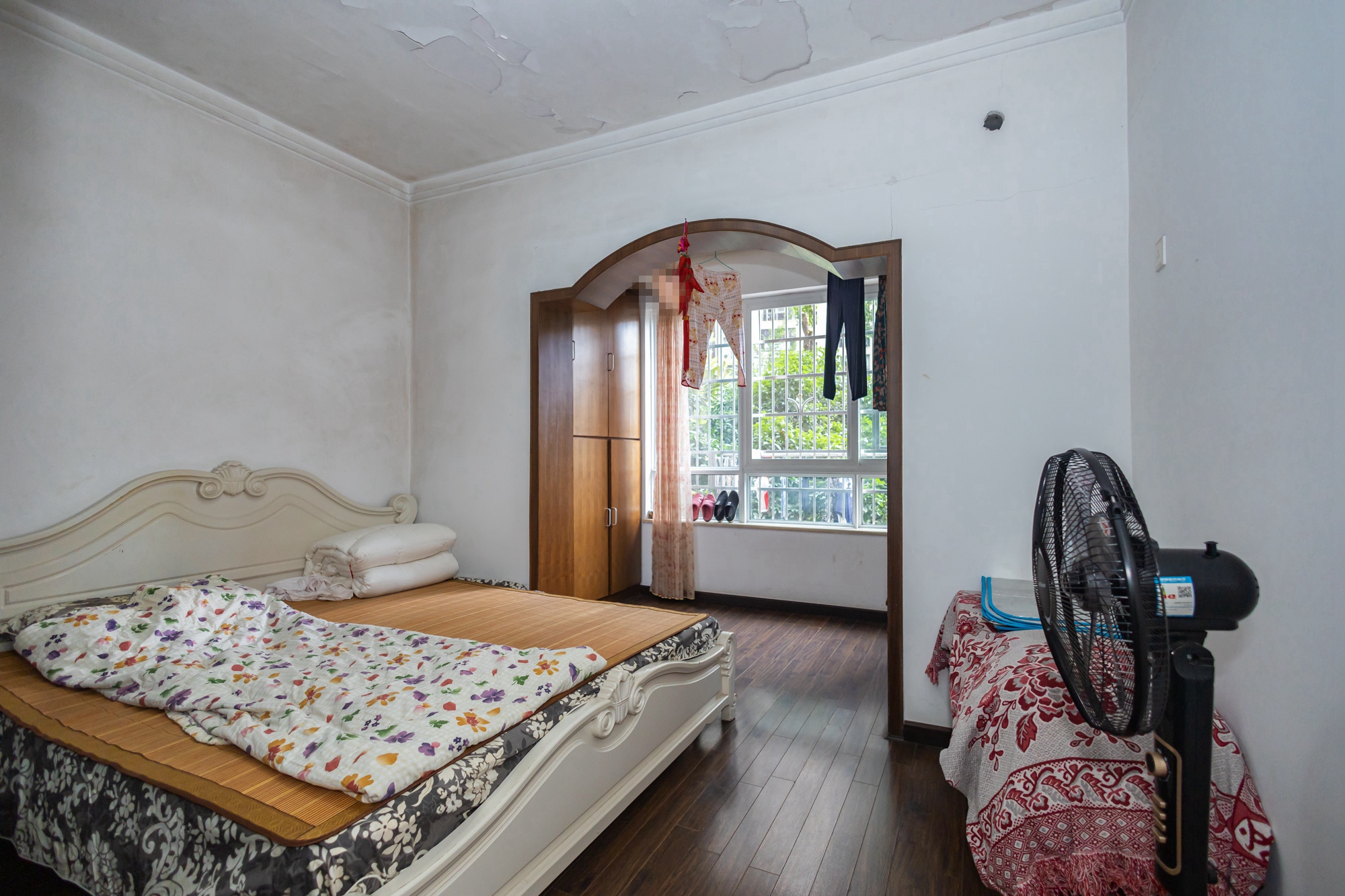 楚天馨苑 3室2厅1卫 70.1万 楚天馨苑 3室2厅1卫 70.1万卧室