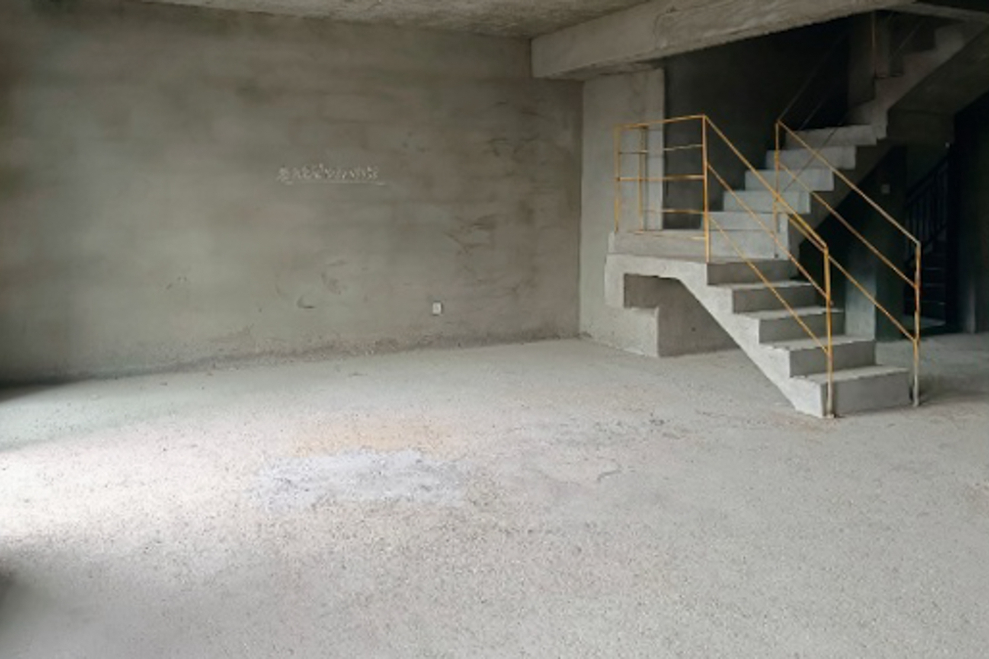 长沙院子 4室2厅3卫 139.8万 长沙院子 4室2厅3卫 139.8万客厅