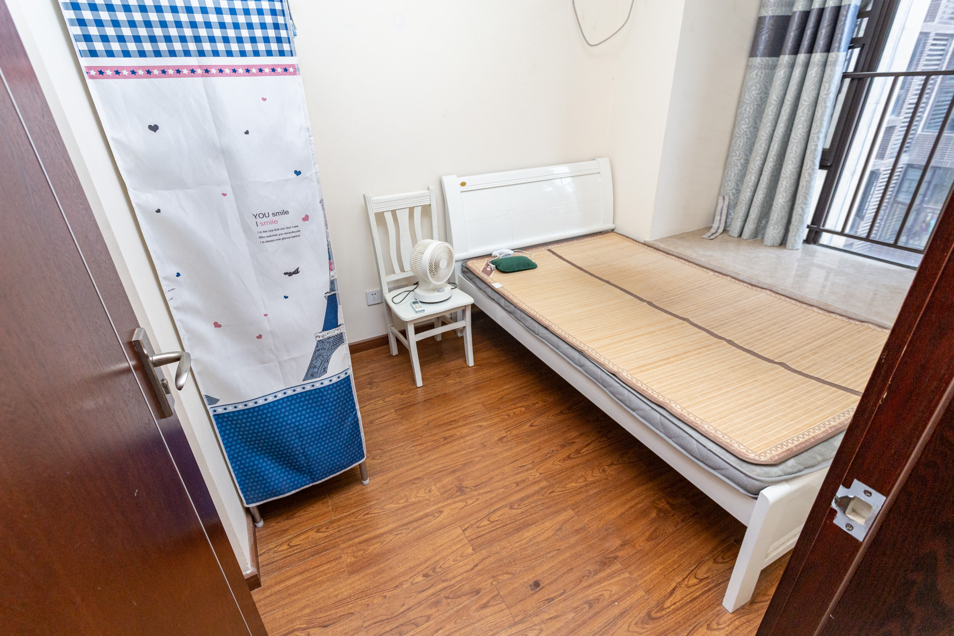 时代倾城二期  2室2厅1卫    72.8万 时代倾城二期  2室2厅1卫    72.8万卧室