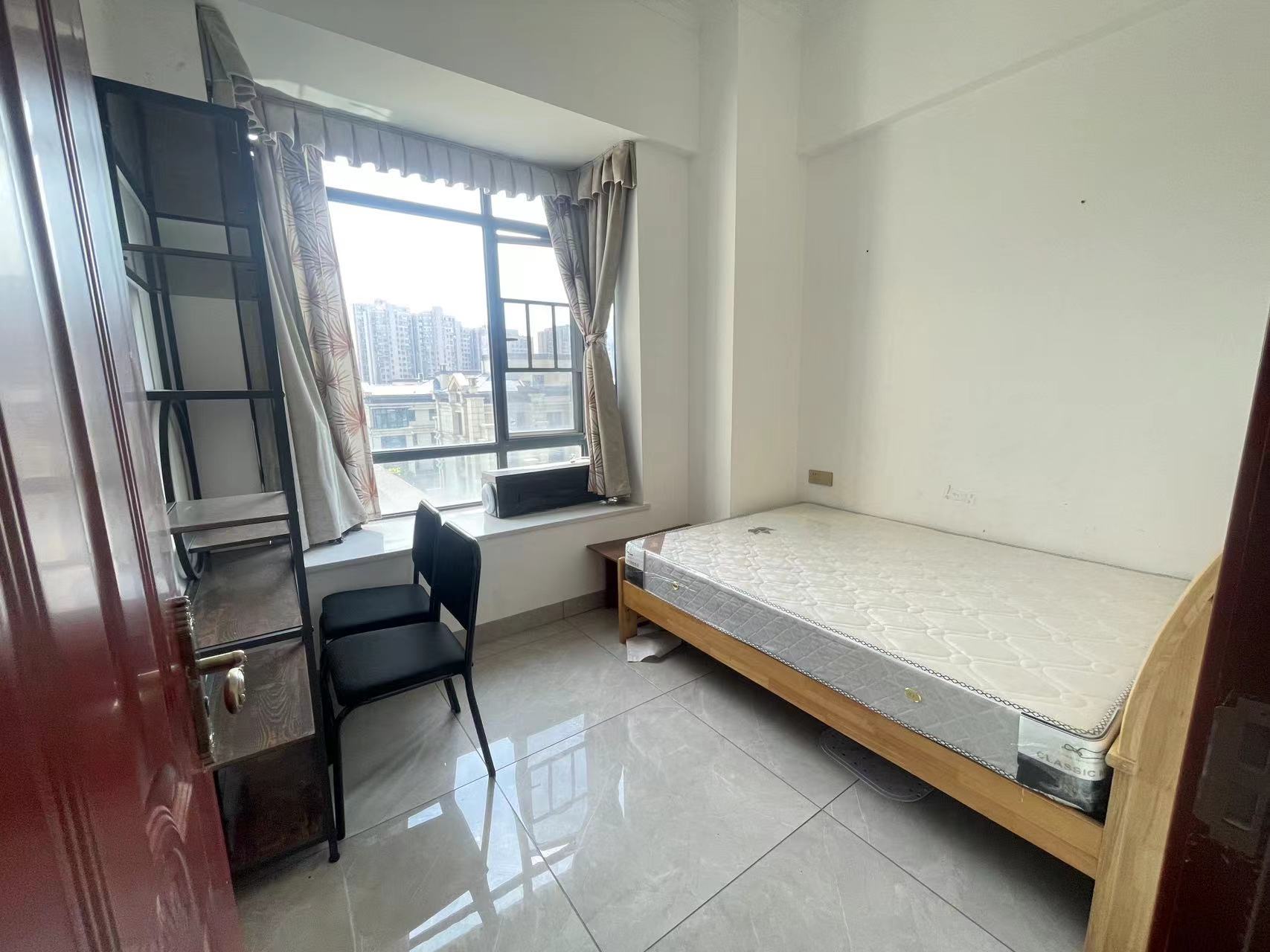 白金汉宫 1室1厅1卫 29.80万 白金汉宫 1室1厅1卫 29.80万室内图