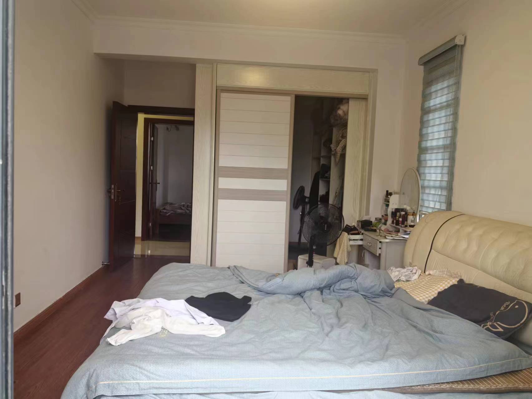 新桂广场 3室2厅2卫 61.8万 新桂广场 3室2厅2卫 61.8万室内图