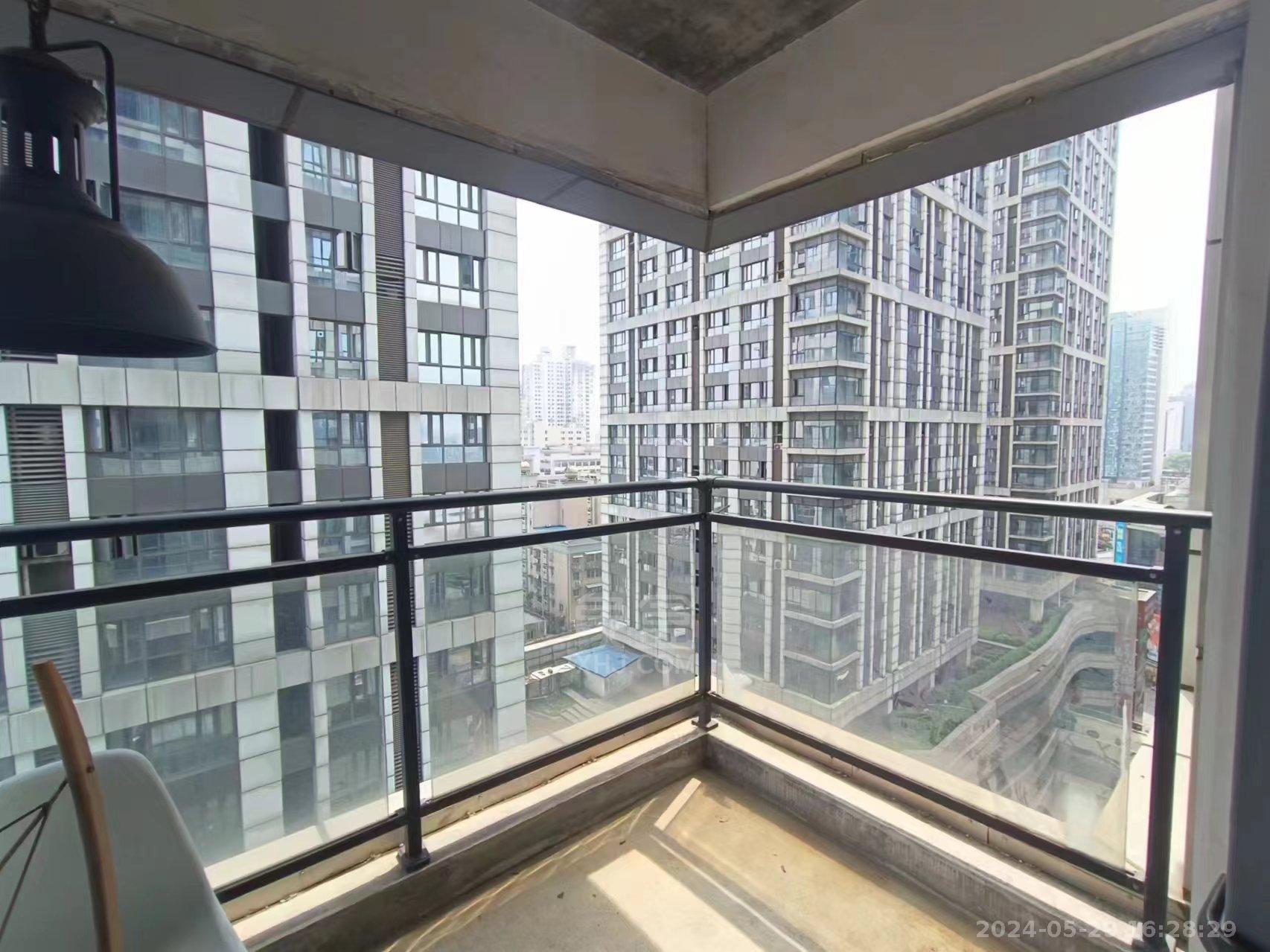 大汉希尔顿 2室2厅1卫 2400.00元/月 大汉希尔顿 2室2厅1卫 2400.00元/月室内图