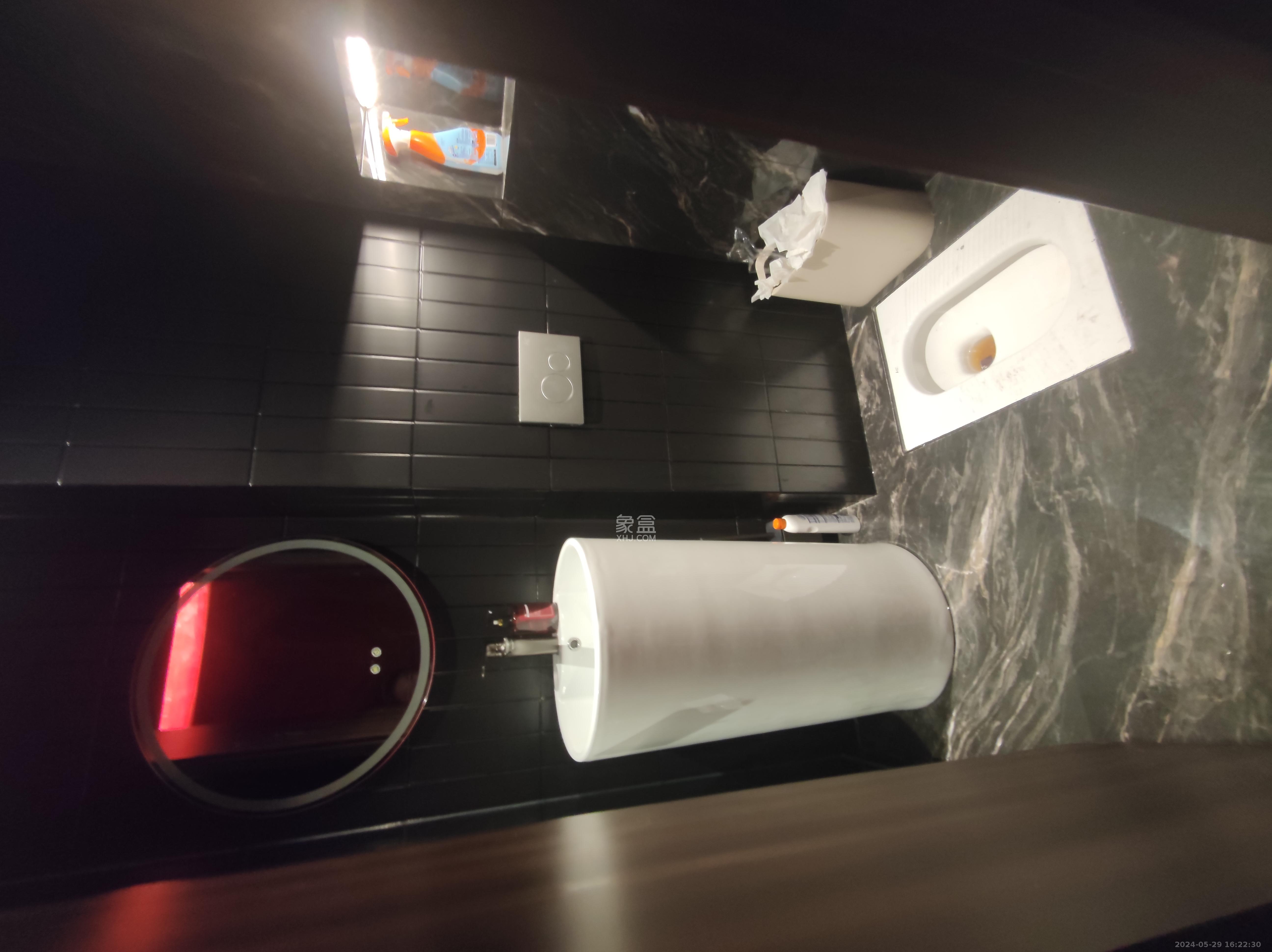 世茂铂曼  1室1厅1卫   12600.00元/月室内图