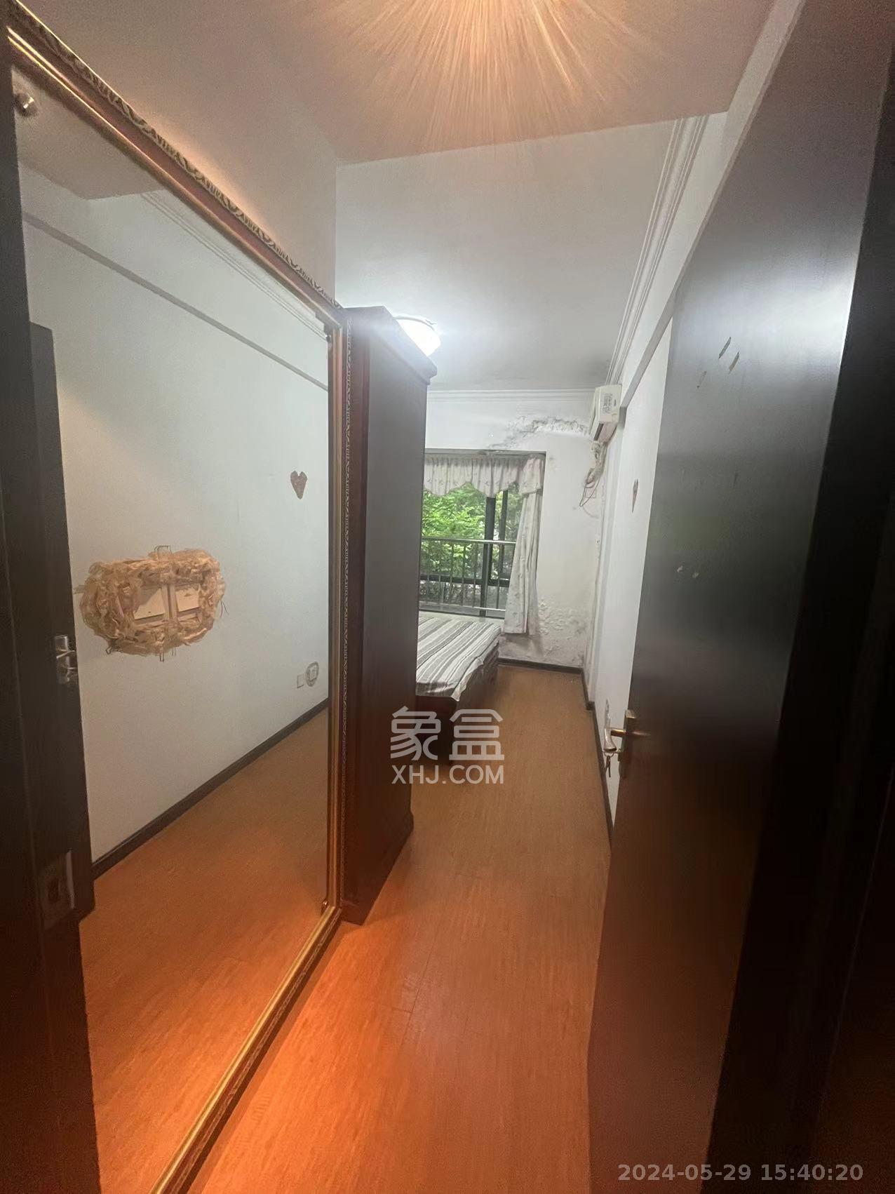 珠江花城二期扶水岸  2室2厅1卫   2300.00元/月室内图