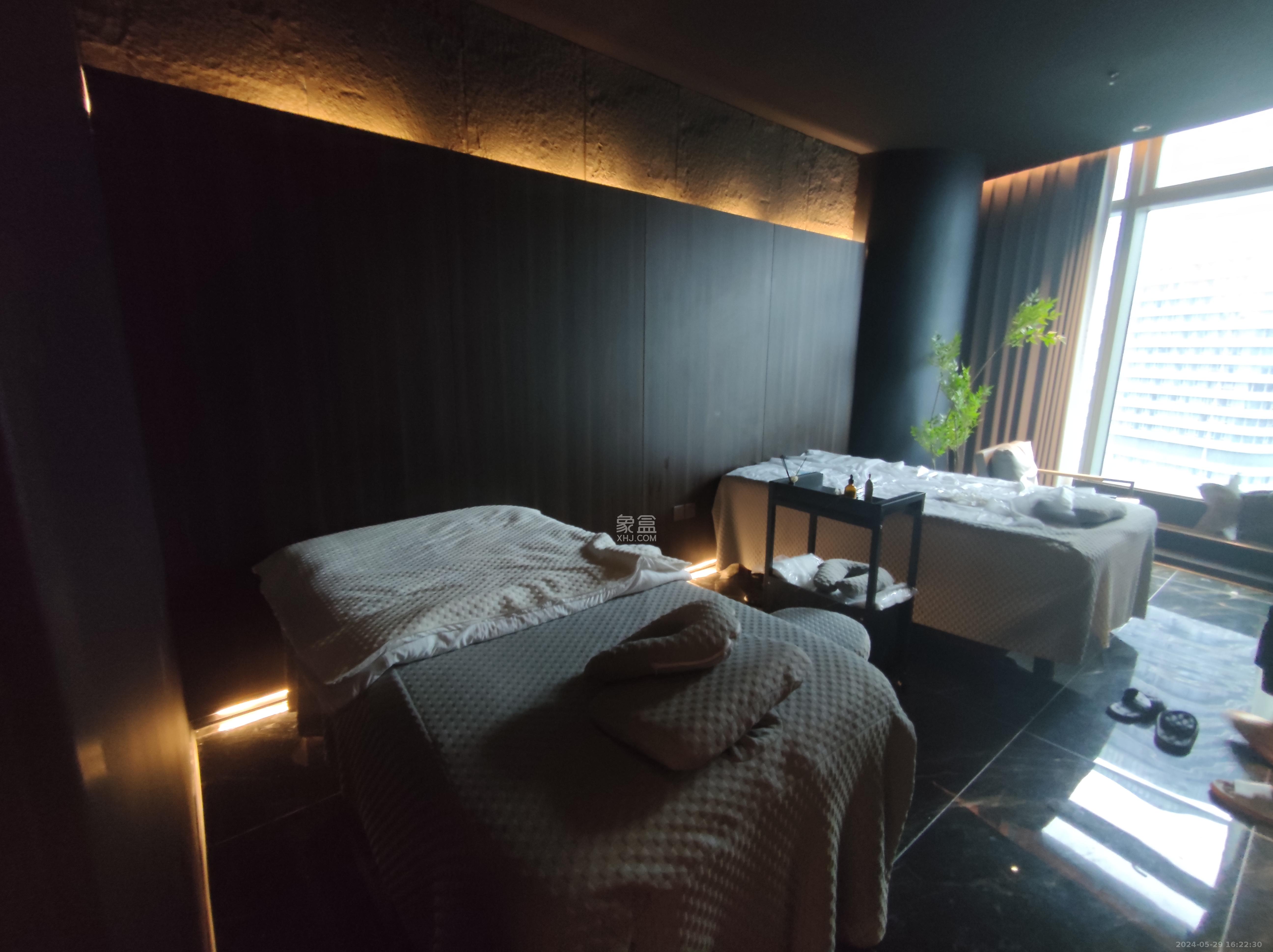 世茂铂曼  1室1厅1卫   12600.00元/月室内图