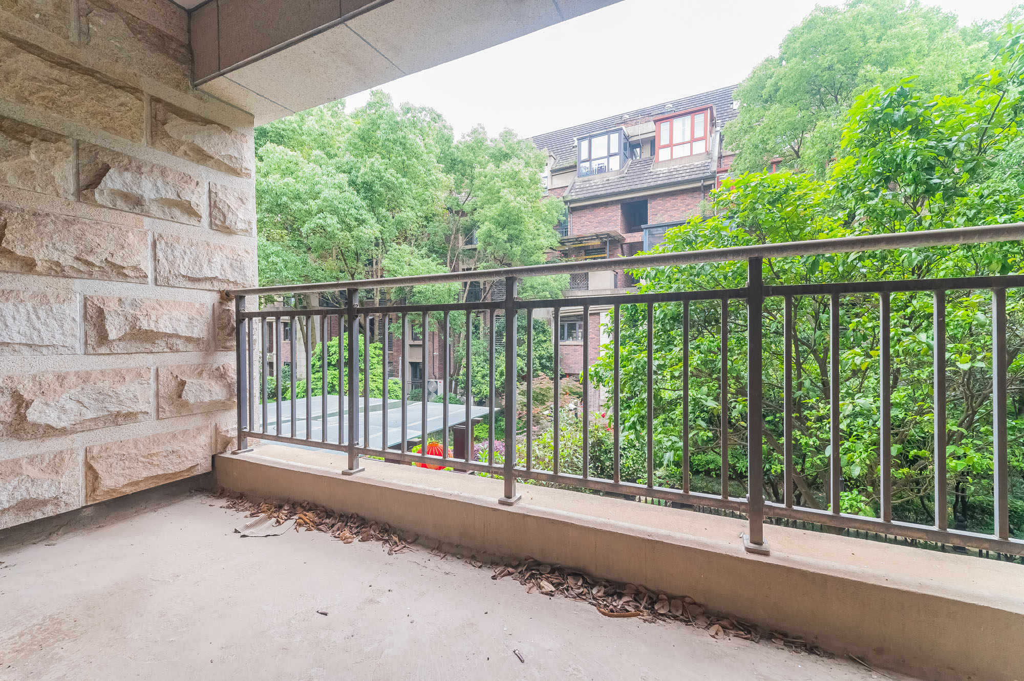 星湖湾一期洋房 4室2厅2卫 245.0万 星湖湾一期洋房 4室2厅2卫 245.0万其他