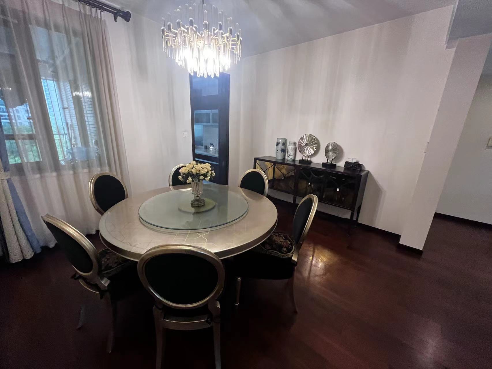 晋合湘水湾二期 5室2厅3卫 220.0万 晋合湘水湾二期 5室2厅3卫 220.0万室内图