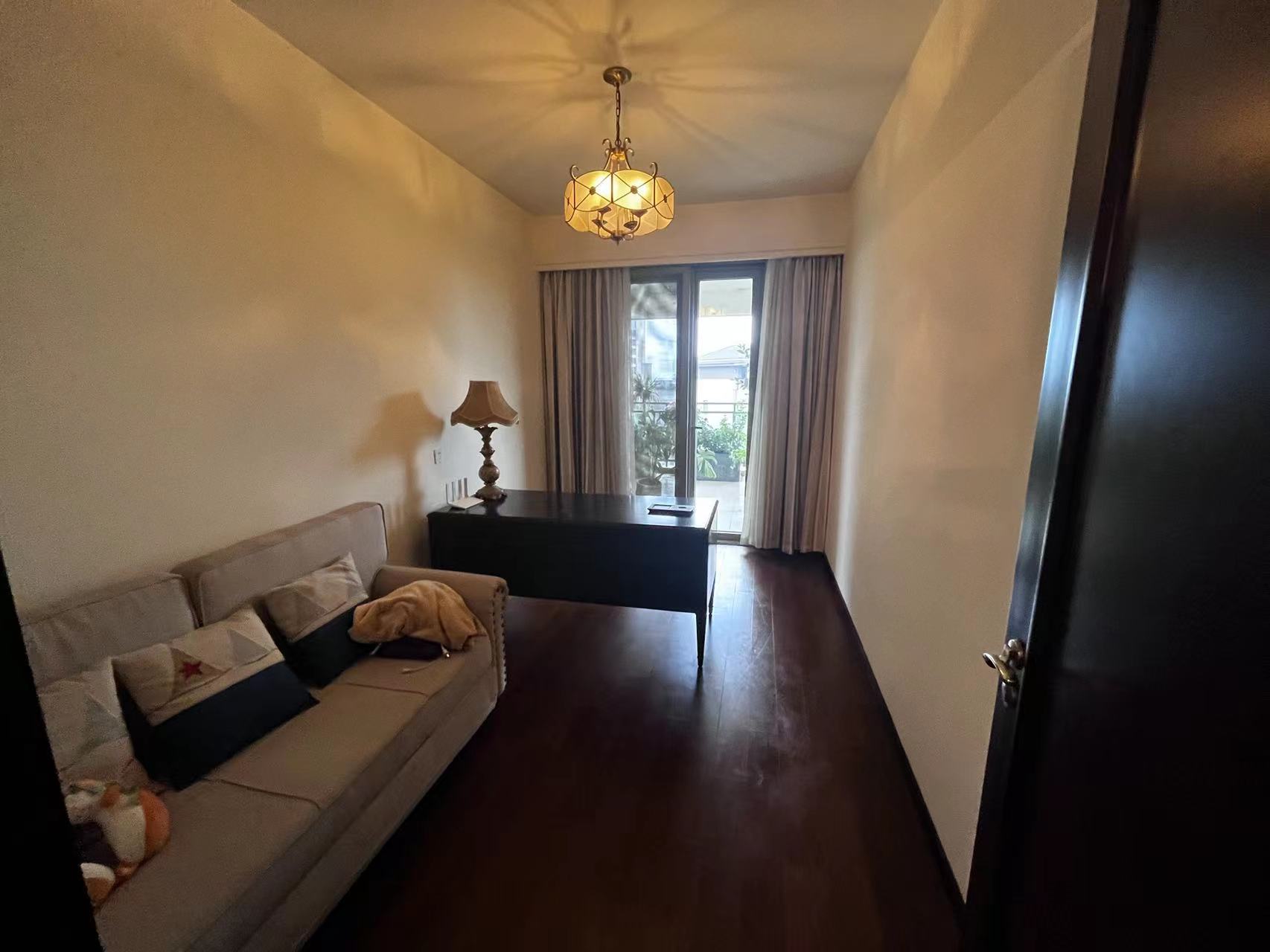 晋合湘水湾二期 5室2厅3卫 220.0万 晋合湘水湾二期 5室2厅3卫 220.0万室内图