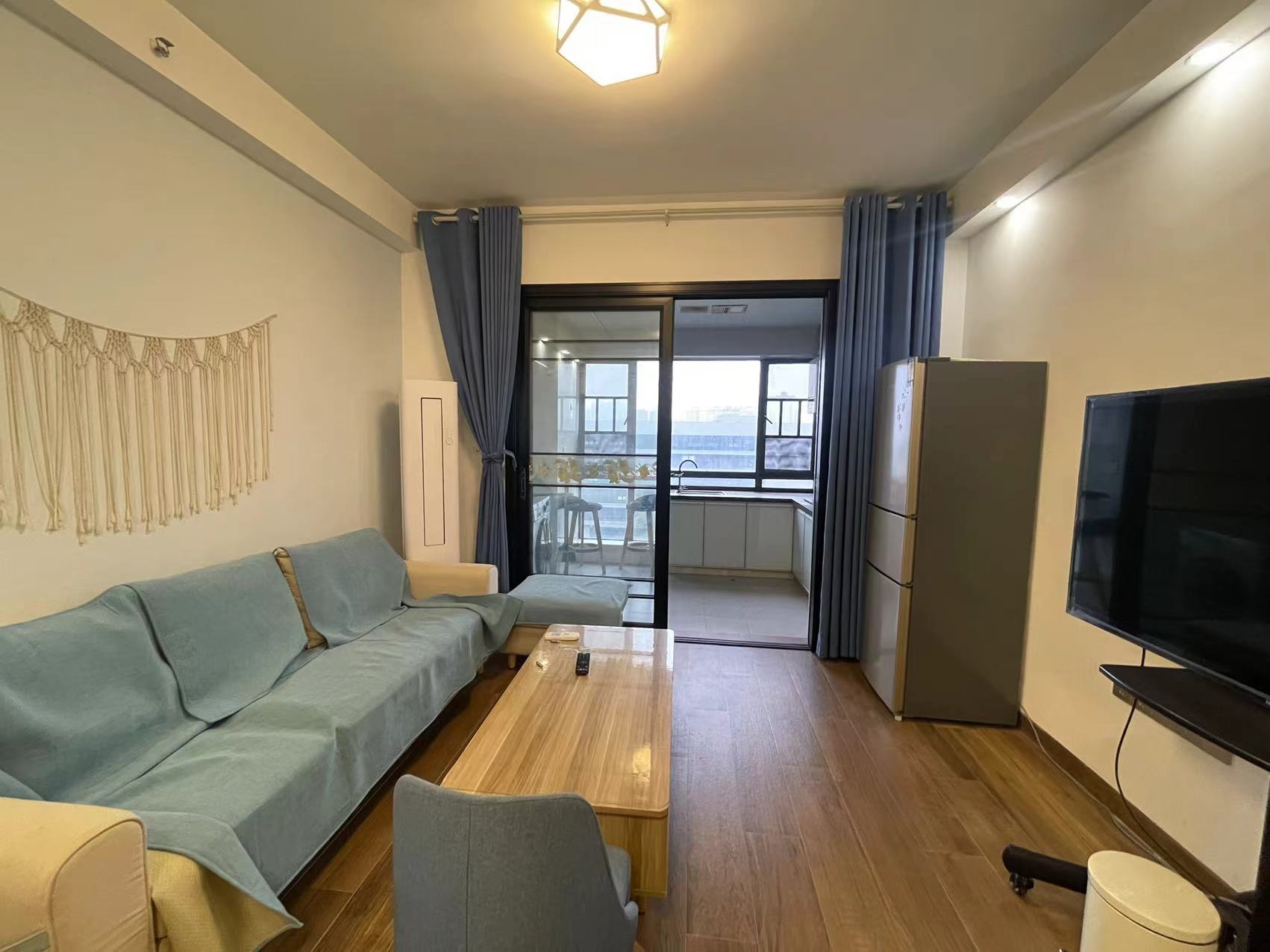 山水洲城华晨第一城 1室1厅1卫 24.3万 山水洲城华晨第一城 1室1厅1卫 24.3万室内图