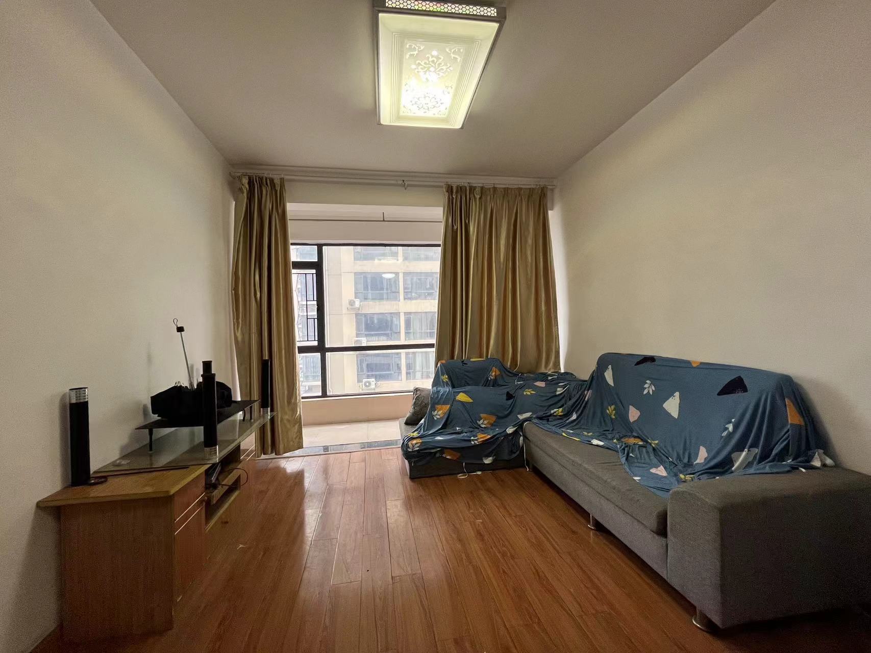 华晨御园 2室2厅1卫 43.80万 华晨御园 2室2厅1卫 43.80万室内图