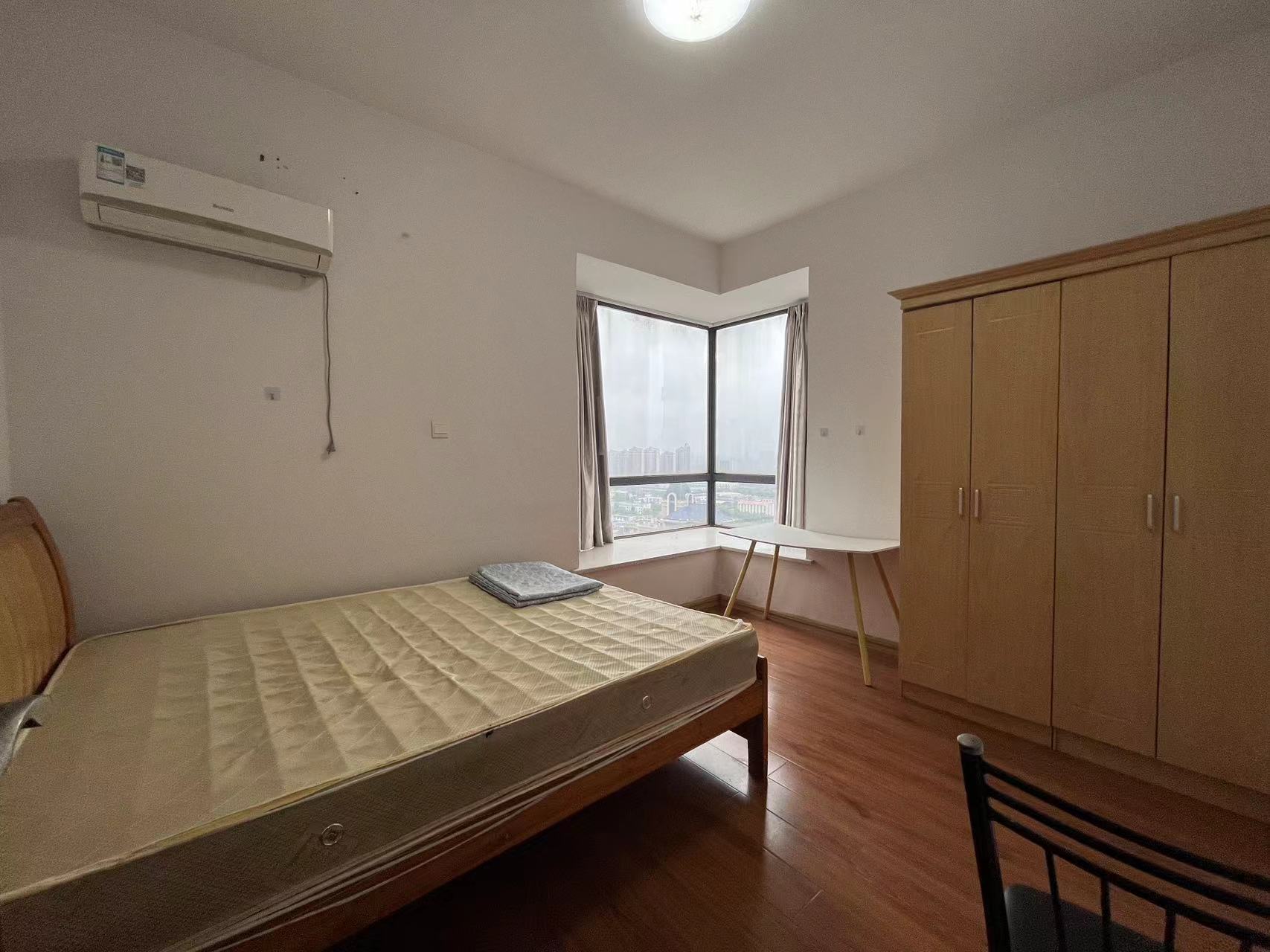 华晨御园 2室2厅1卫 43.80万 华晨御园 2室2厅1卫 43.80万室内图