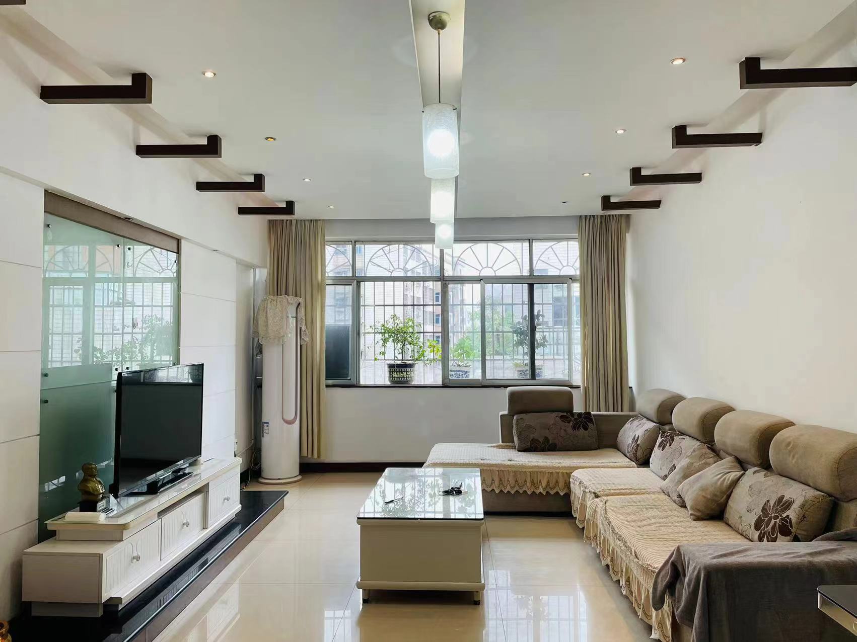 政华小区 4室2厅2卫 39.8万 政华小区 4室2厅2卫 39.8万室内图