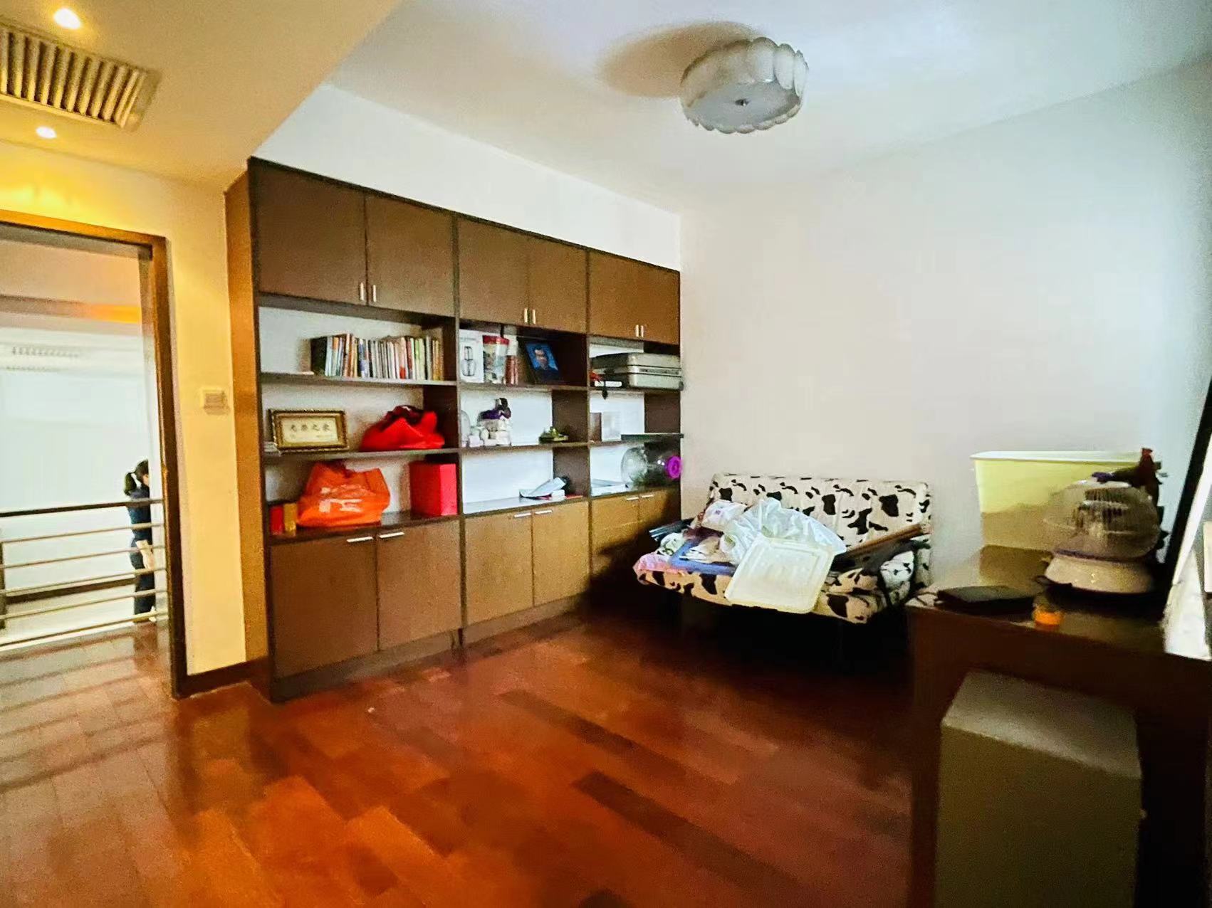 政华小区 4室2厅2卫 39.8万 政华小区 4室2厅2卫 39.8万室内图