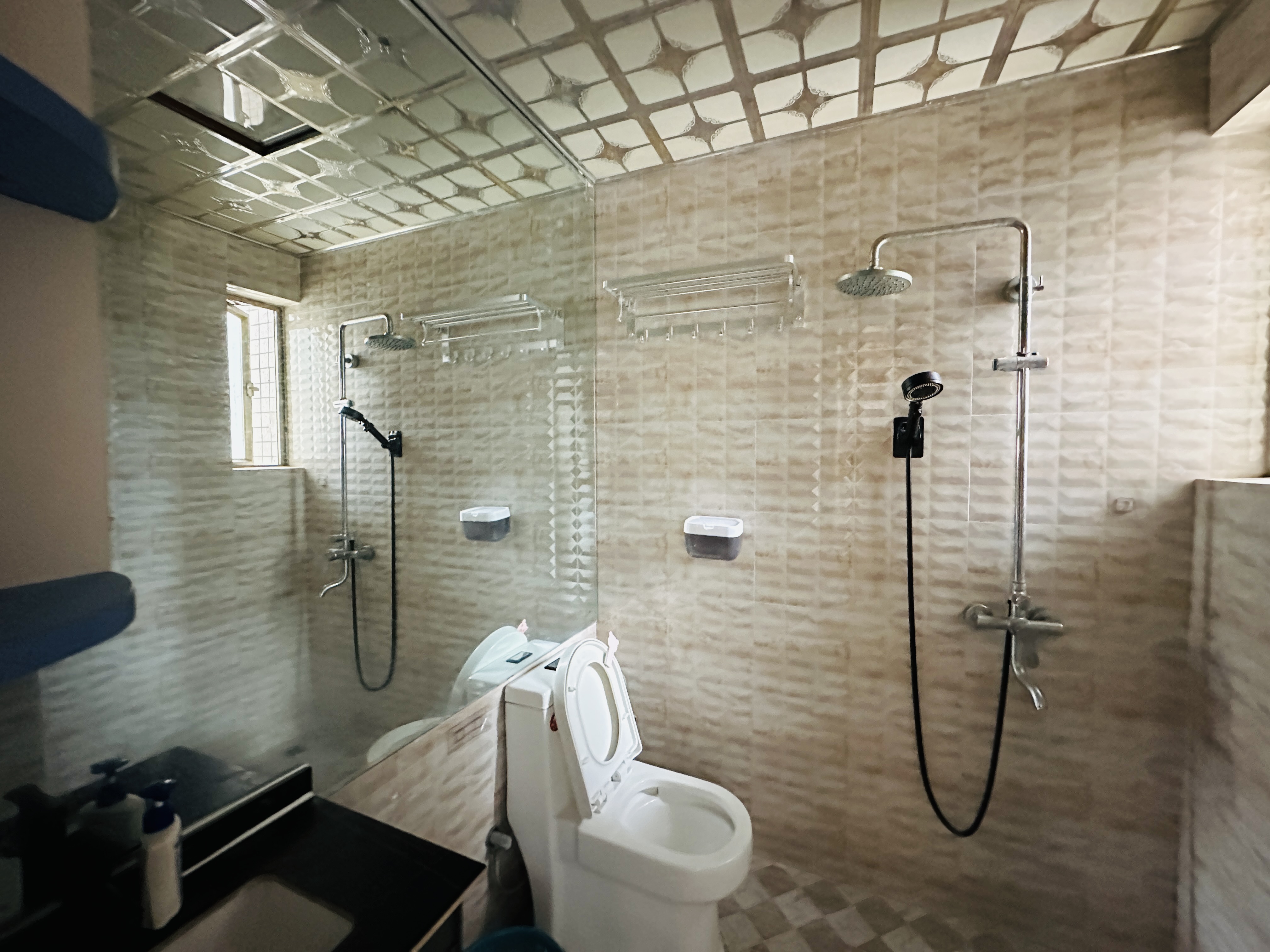 升宇雅苑 3室2厅1卫 128.0万 升宇雅苑 3室2厅1卫 128.0万卫生间