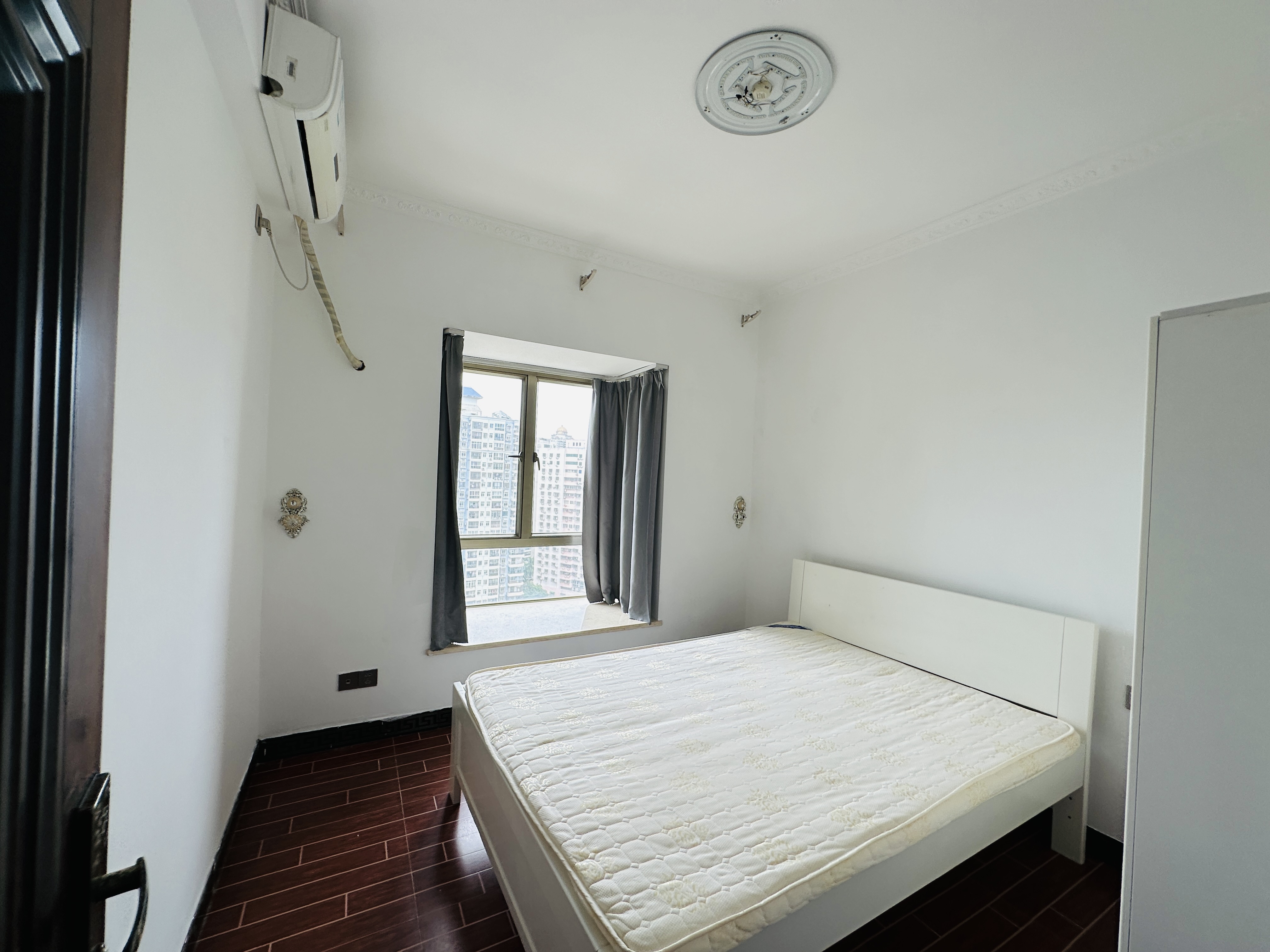 升宇雅苑 3室2厅1卫 128.0万 升宇雅苑 3室2厅1卫 128.0万卧室