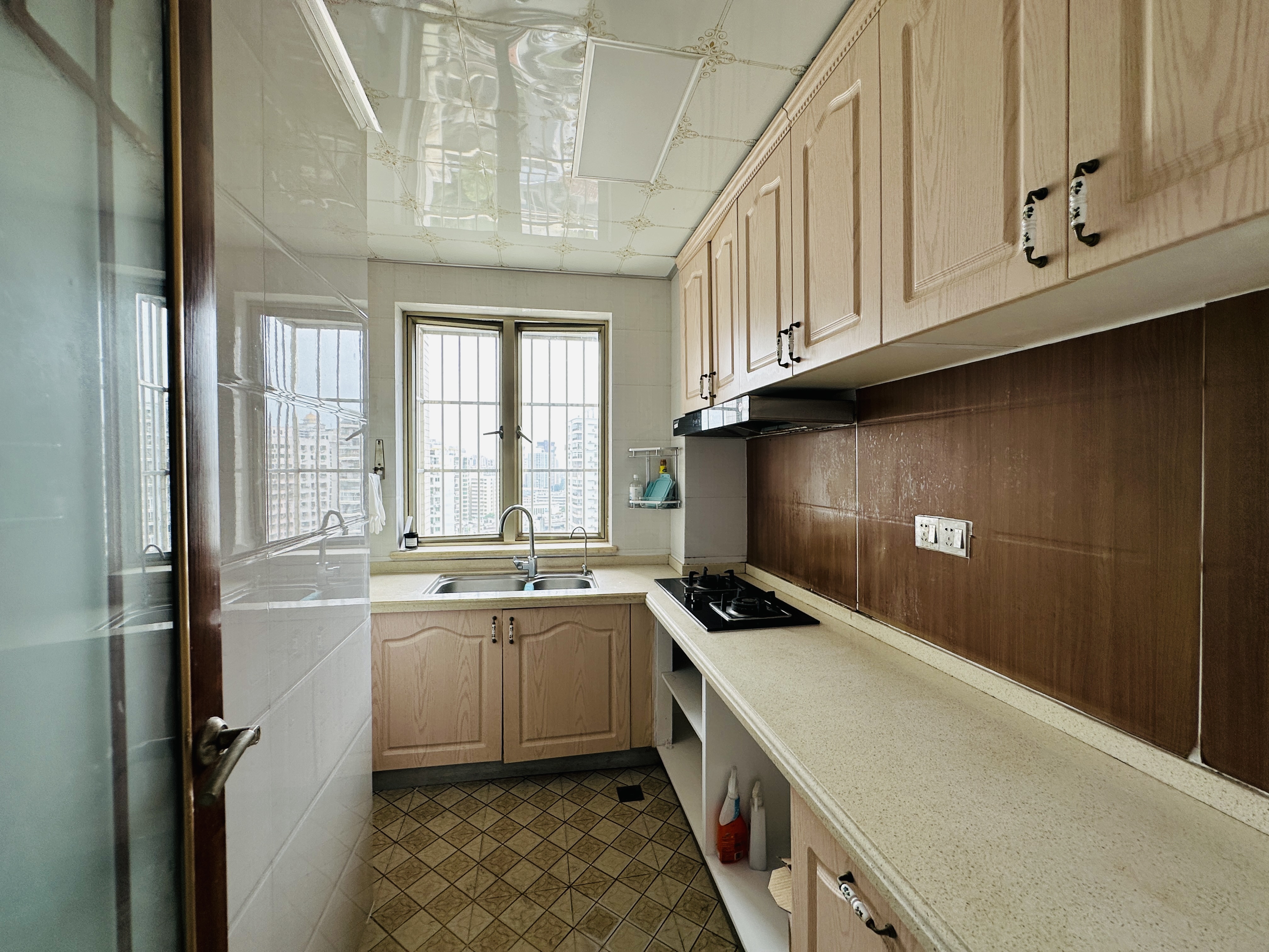 升宇雅苑 3室2厅1卫 128.0万 升宇雅苑 3室2厅1卫 128.0万厨房