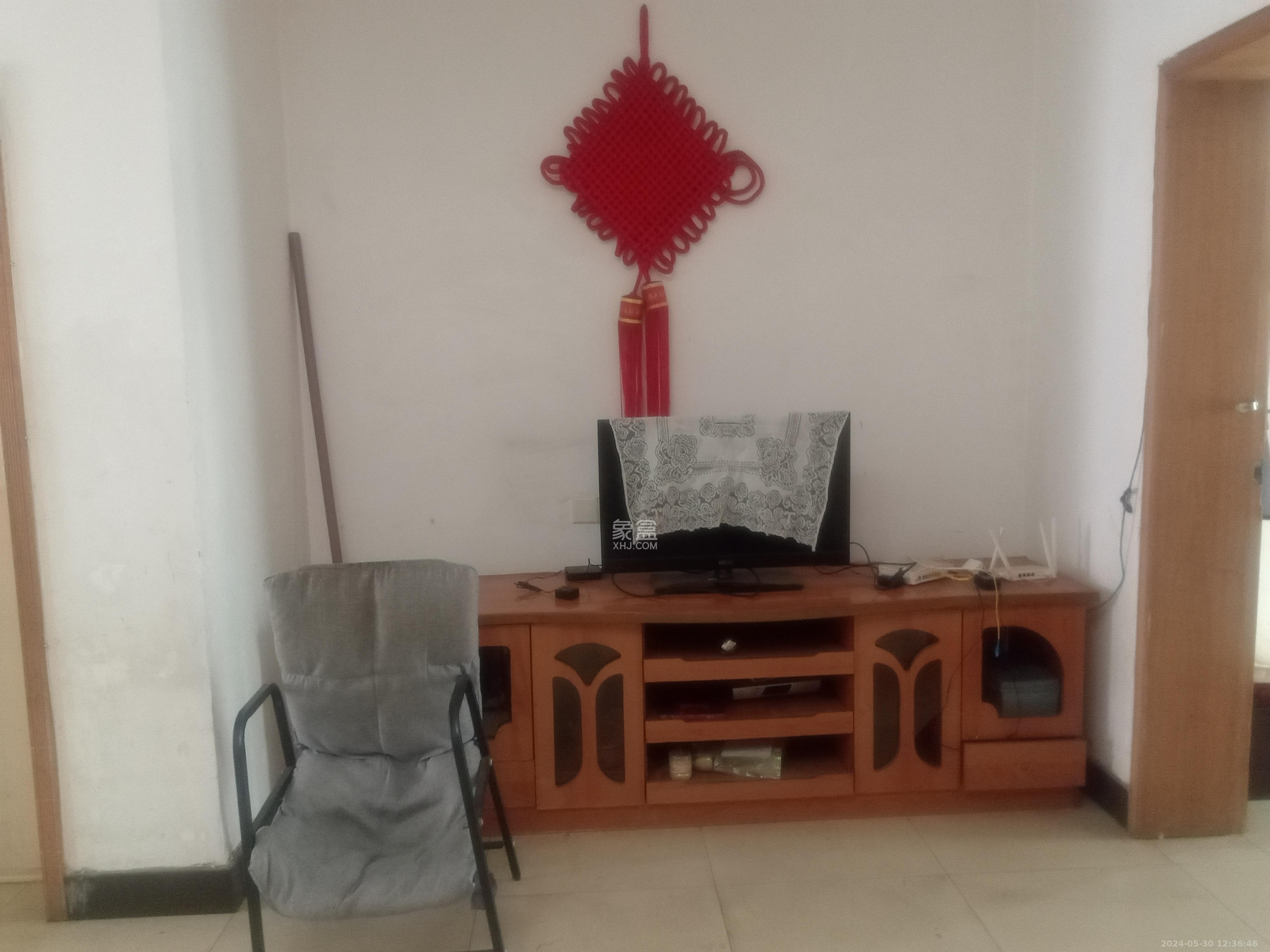 中南汽车世界  2室2厅1卫   900.00元/月室内图