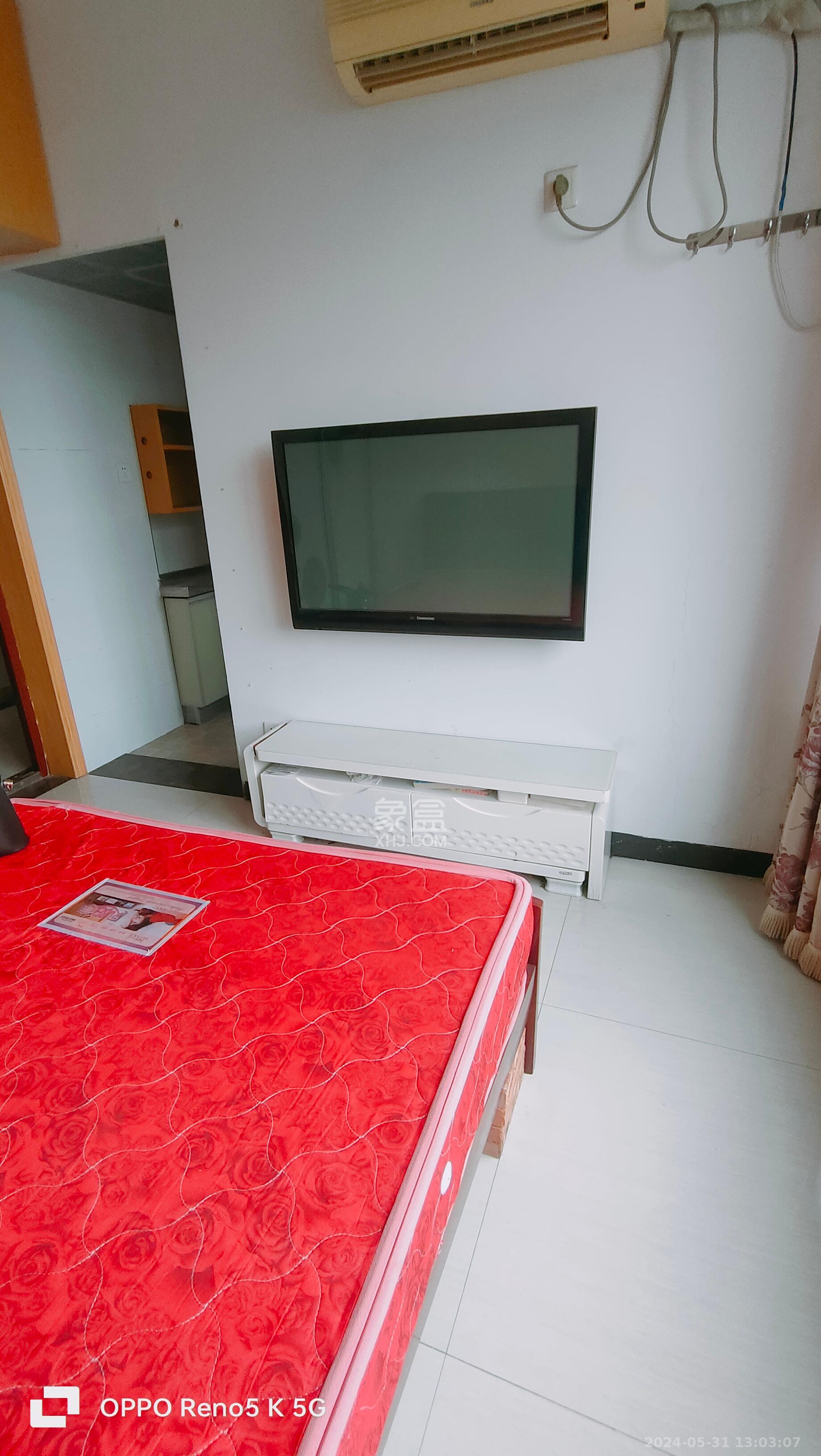 长城水郡  4室2厅1卫    2600.0元/月室内图