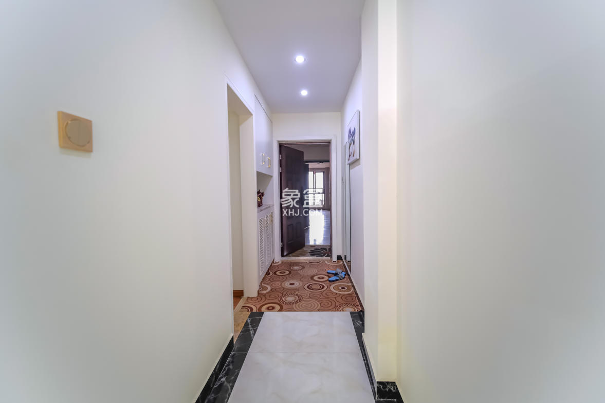 盛地尊域 3室2厅1卫 91.00万 盛地尊域 3室2厅1卫 91.00万其他