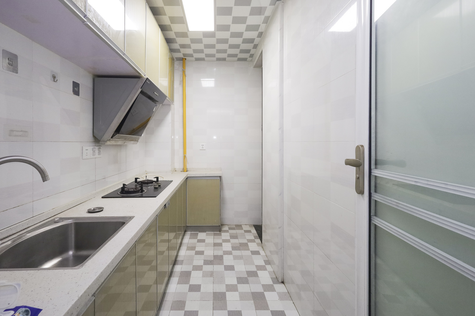 山语城三期 3室2厅1卫 60.8万 山语城三期 3室2厅1卫 60.8万厨房