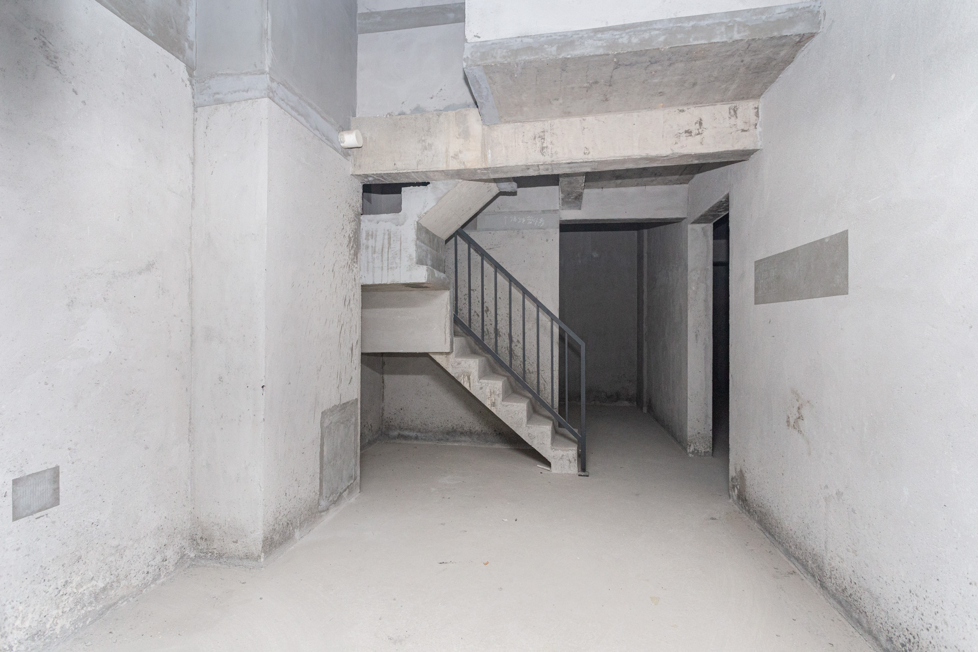 越秀湘江星汇城二期 3室2厅2卫 108.0万 越秀湘江星汇城二期 3室2厅2卫 108.0万客厅