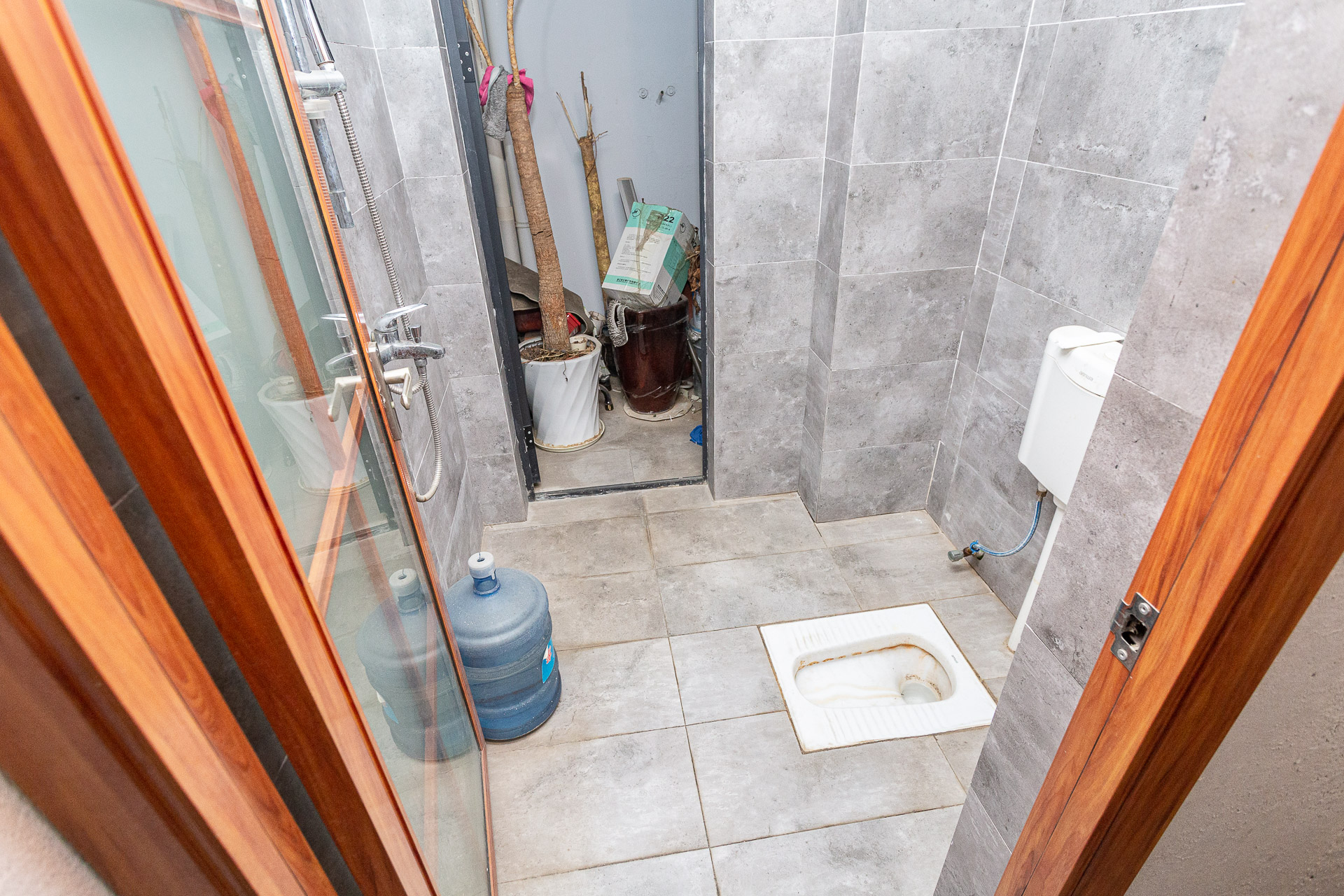 勤诚达新界 3室2厅1卫 74.1万 勤诚达新界 3室2厅1卫 74.1万卫生间