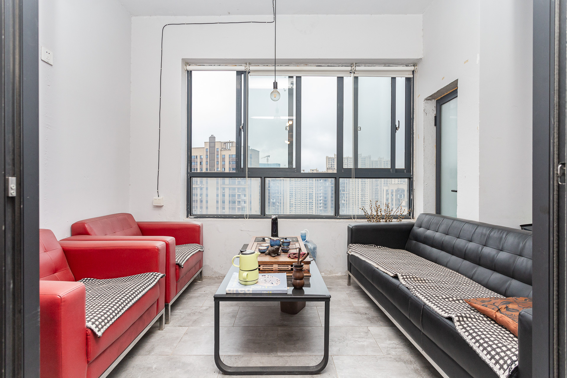 勤诚达新界 3室2厅1卫 74.1万 勤诚达新界 3室2厅1卫 74.1万阳台