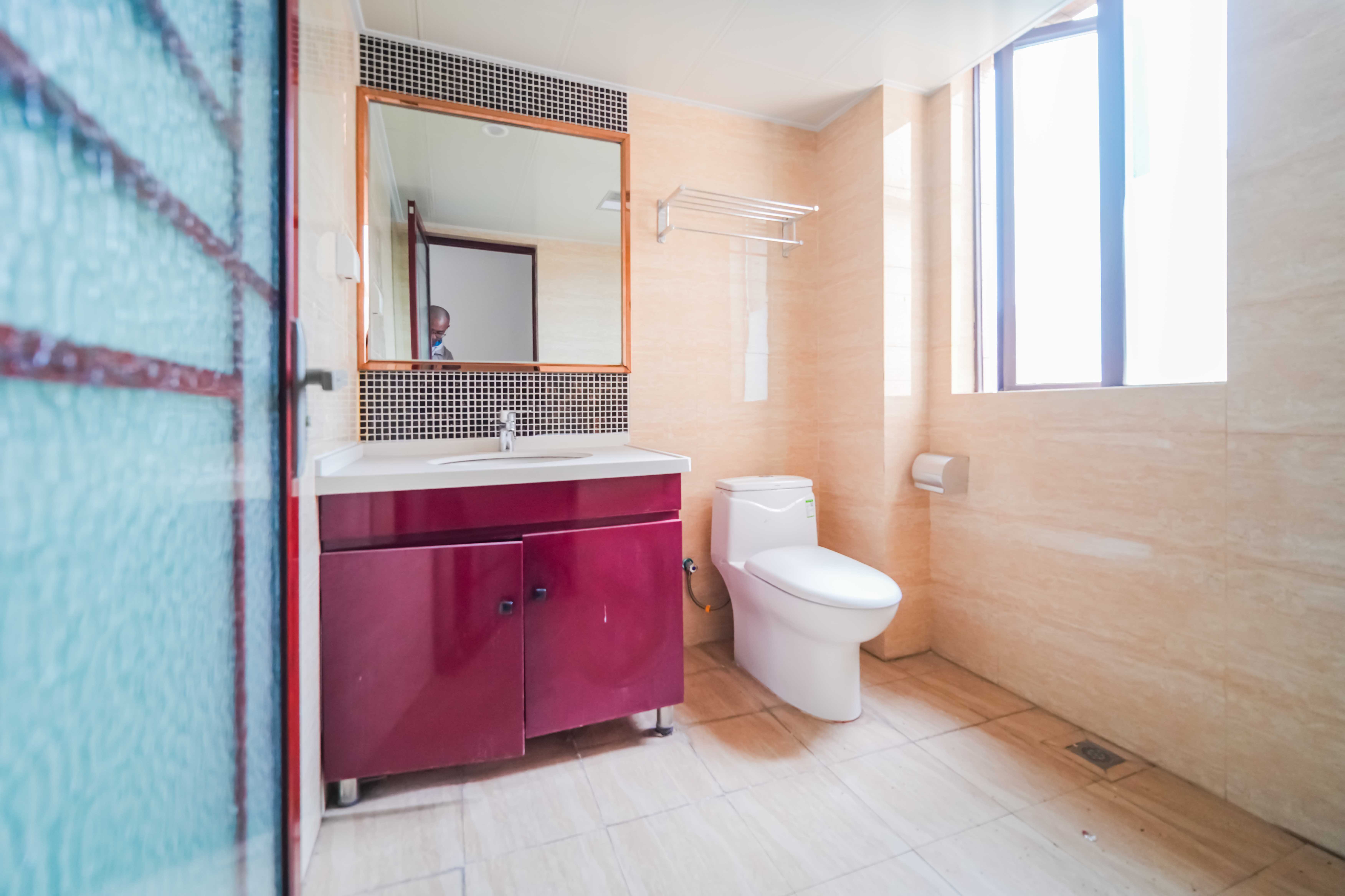 五江天街南区 4室2厅2卫 102.0万 五江天街南区 4室2厅2卫 102.0万卫生间