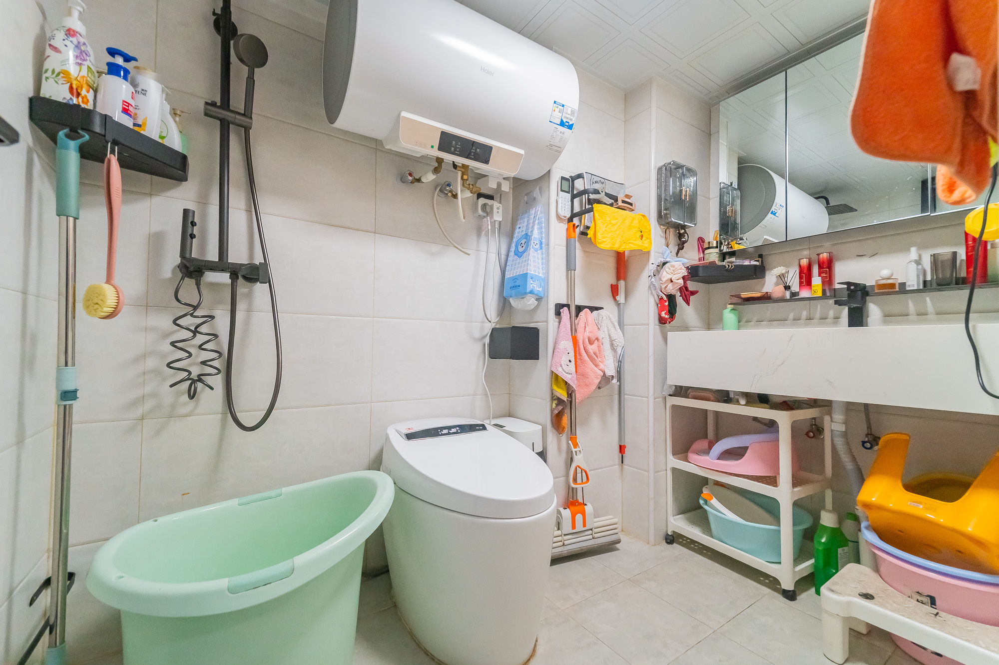 海伦春天  1室1厅1卫    29.8万 海伦春天  1室1厅1卫    29.8万卫生间