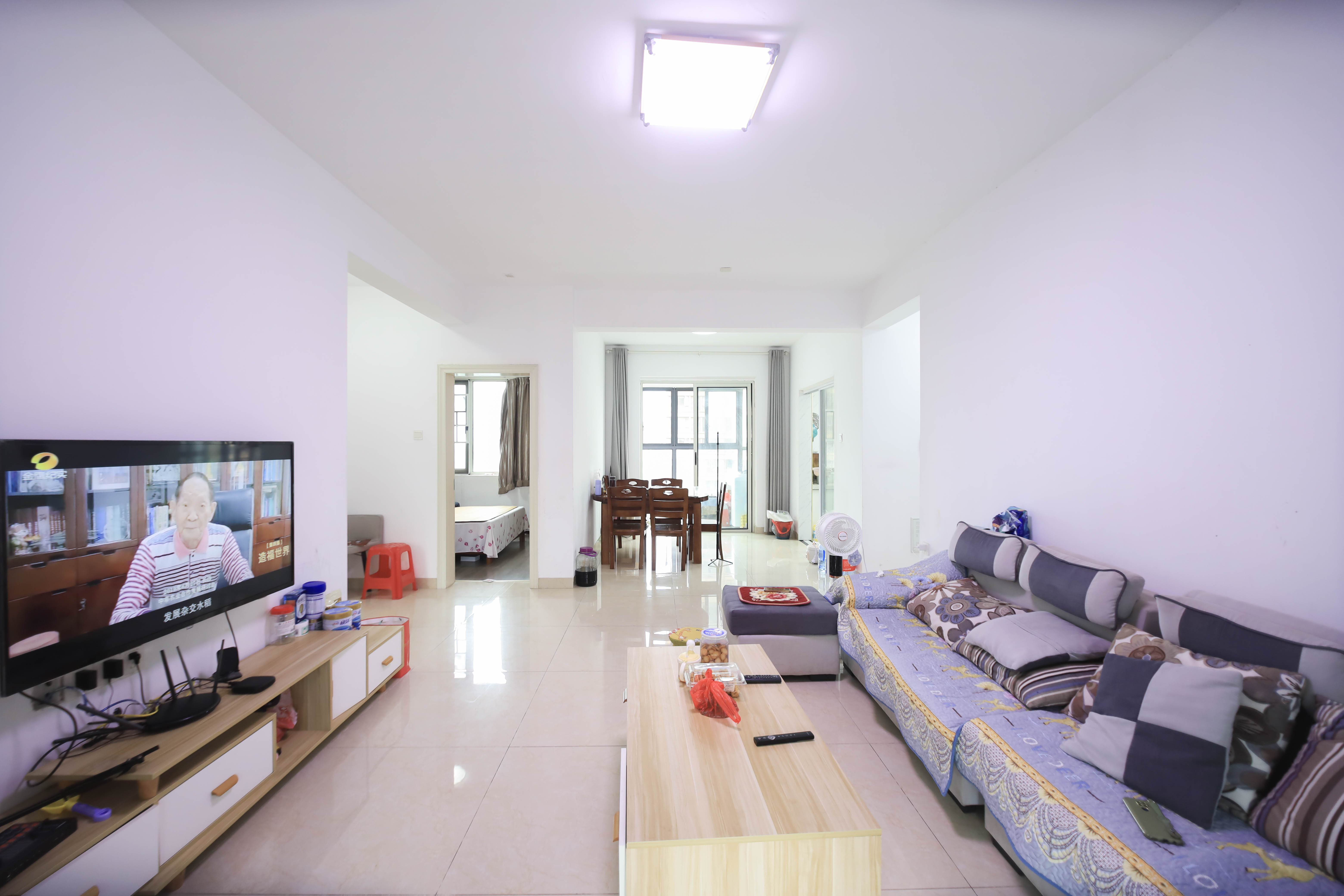 五矿万境水岸二期(五矿万境水岸和苑) 3室2厅1卫 133.0万 五矿万境水岸二期(五矿万境水岸和苑) 3室2厅1卫 133.0万客厅