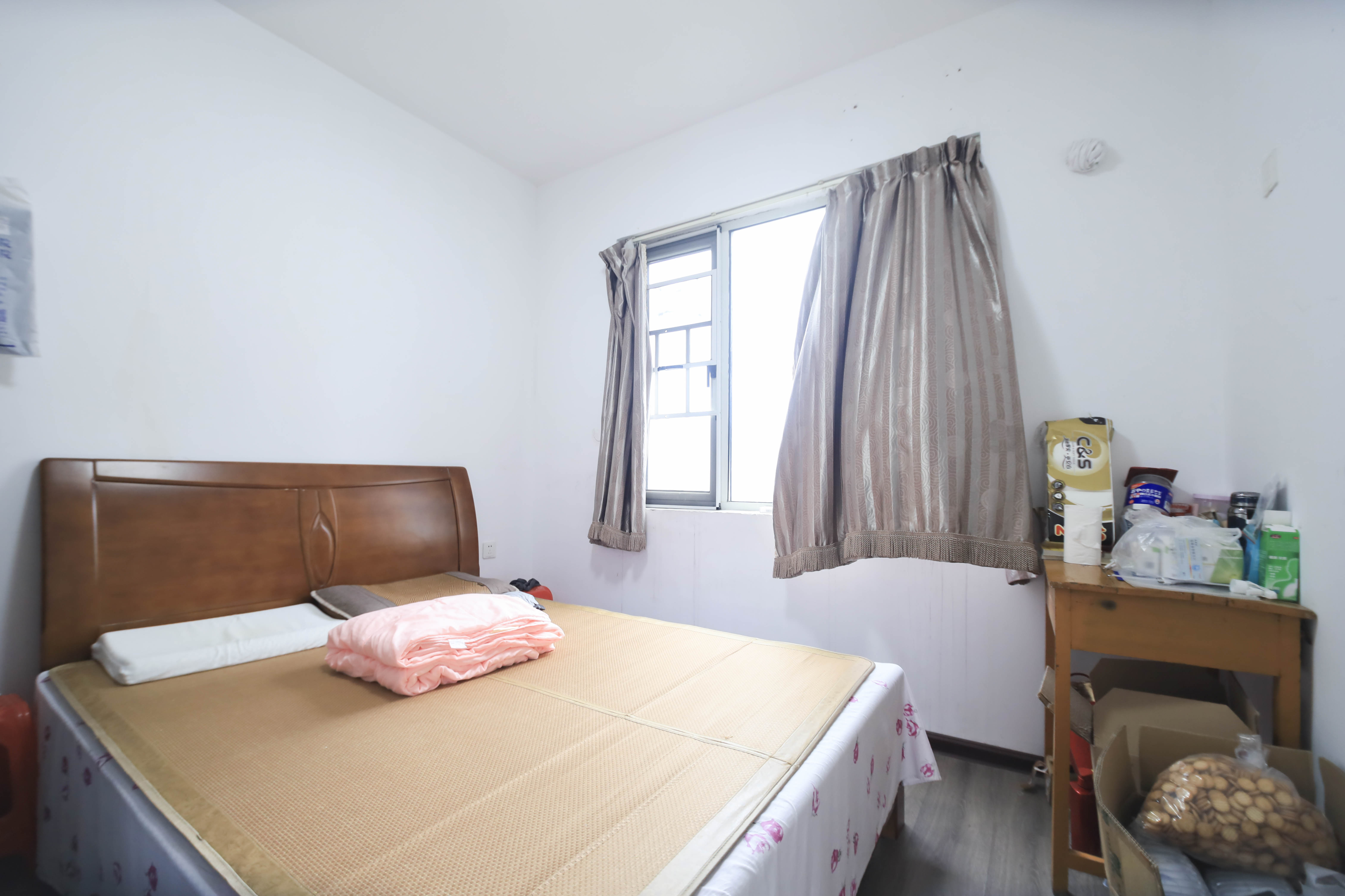 五矿万境水岸二期(五矿万境水岸和苑) 3室2厅1卫 133.0万 五矿万境水岸二期(五矿万境水岸和苑) 3室2厅1卫 133.0万卧室