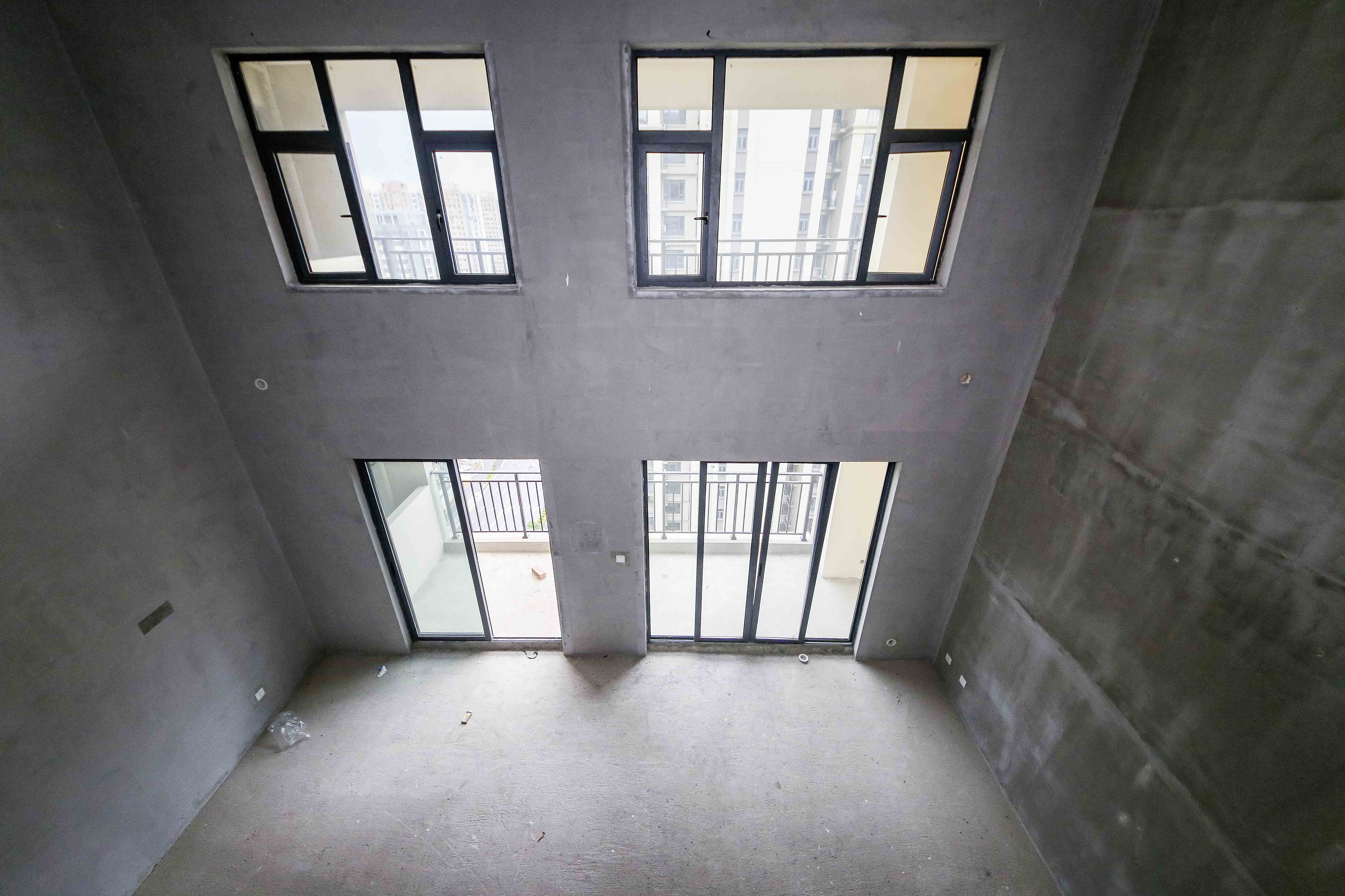 中建钰和城  4室2厅2卫   166.00万客厅