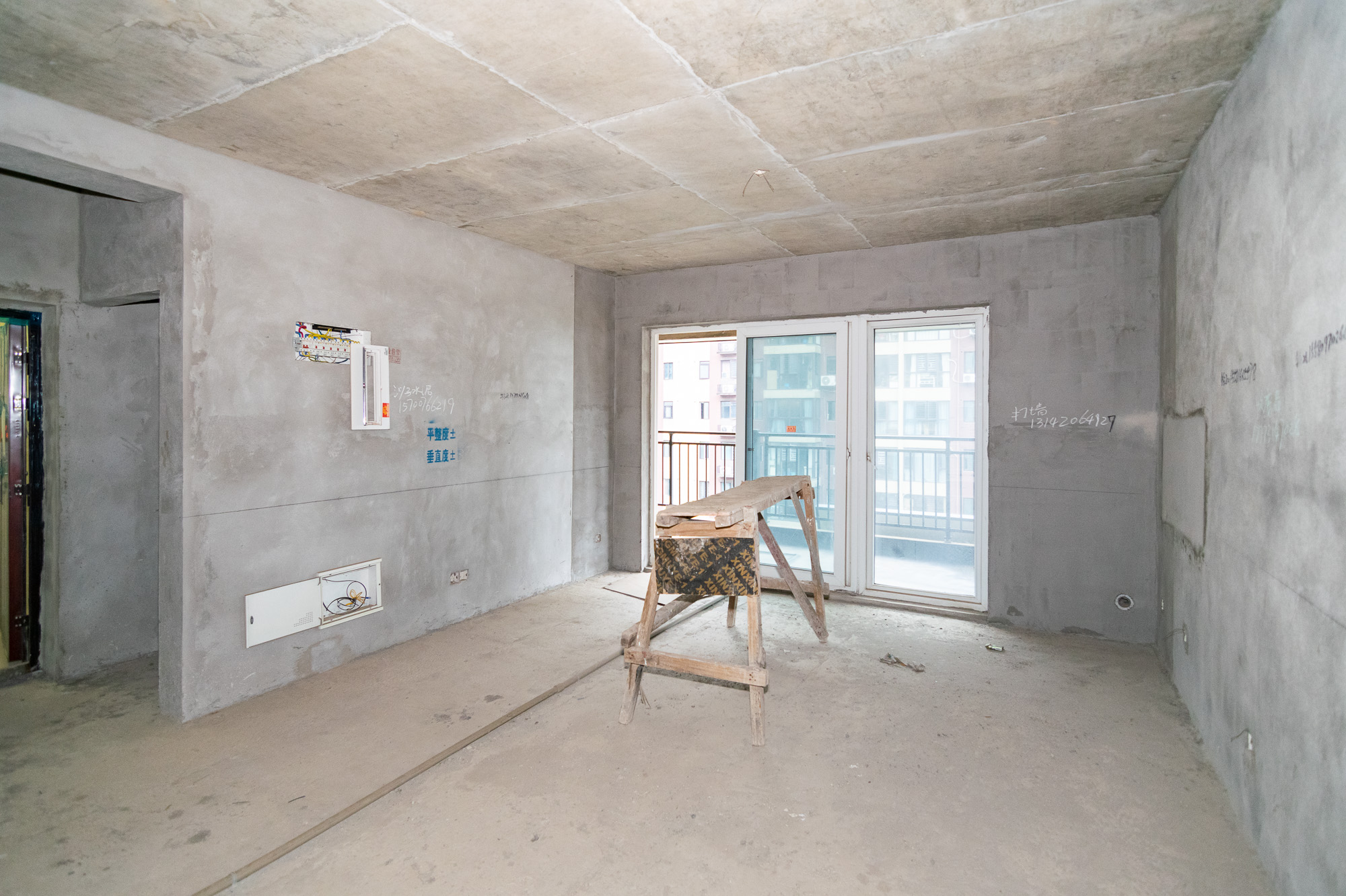 新华联梦想城 5室2厅2卫 128.0万 新华联梦想城 5室2厅2卫 128.0万客厅