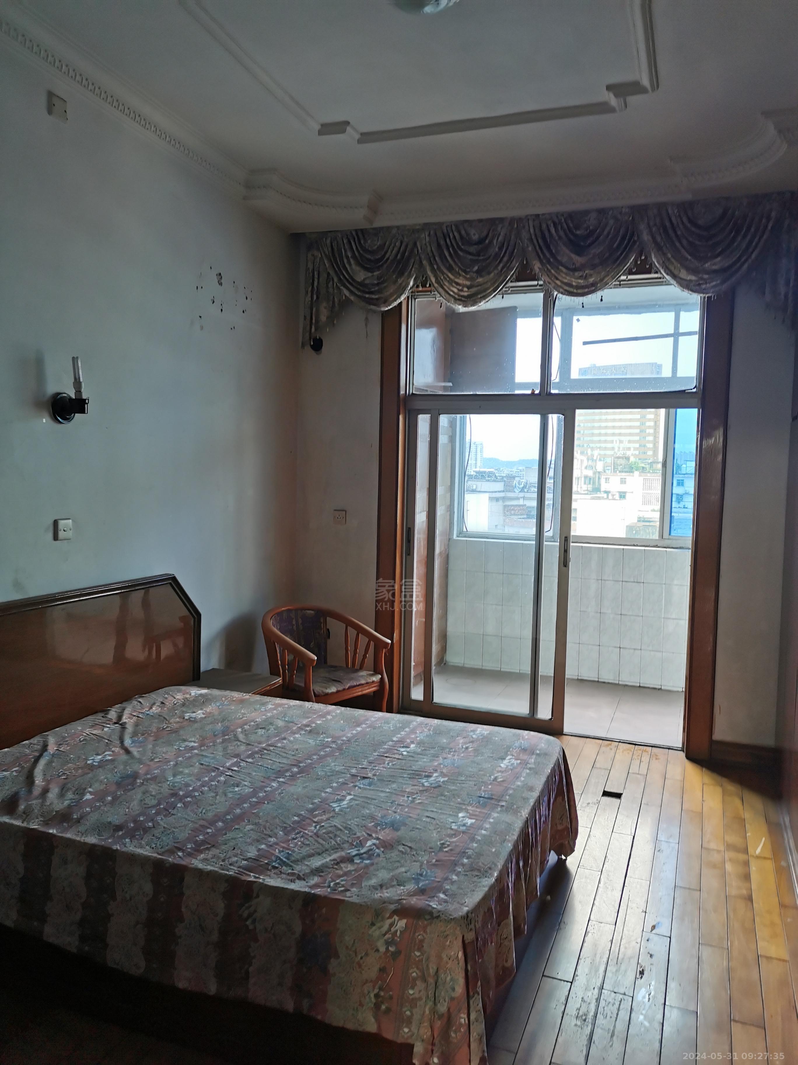 湘安小区  3室2厅1卫   1300.00元/月室内图