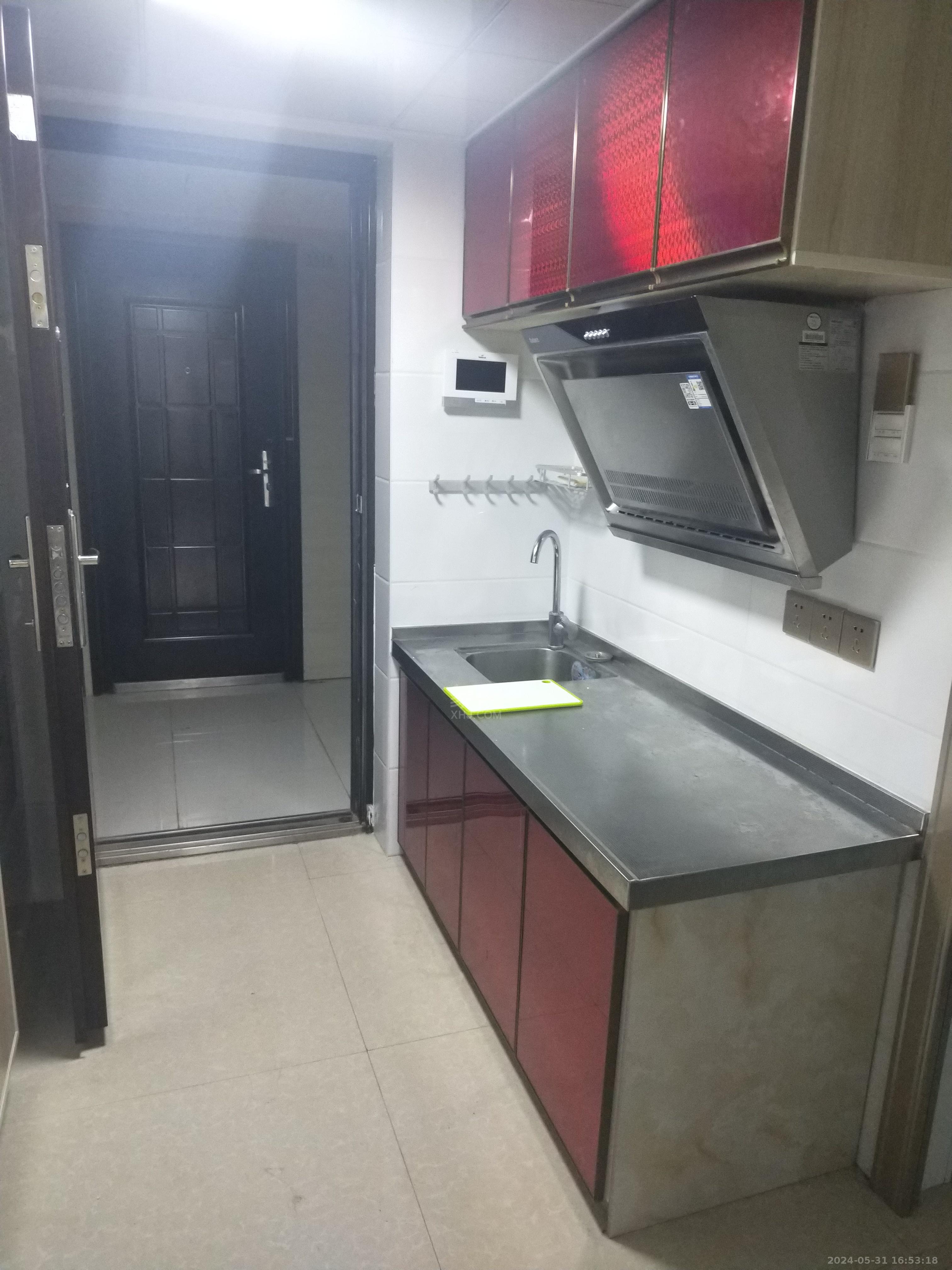 美的城三期 1室1厅1卫 1100.00元/月 美的城三期 1室1厅1卫 1100.00元/月室内图