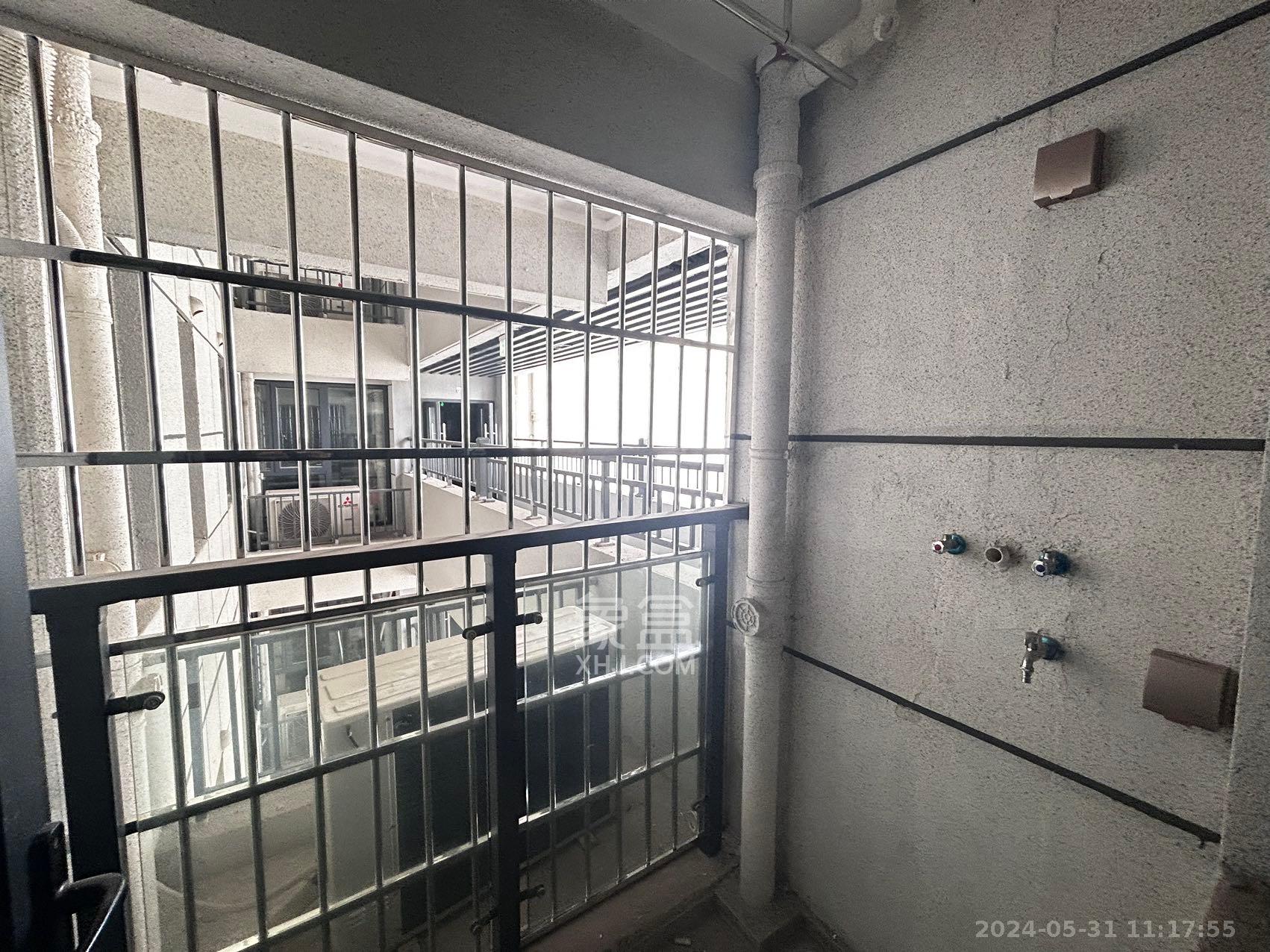 绿地长沙城际空间站（绿地新里佳苑）  3室2厅2卫   3800.00元/月室内图