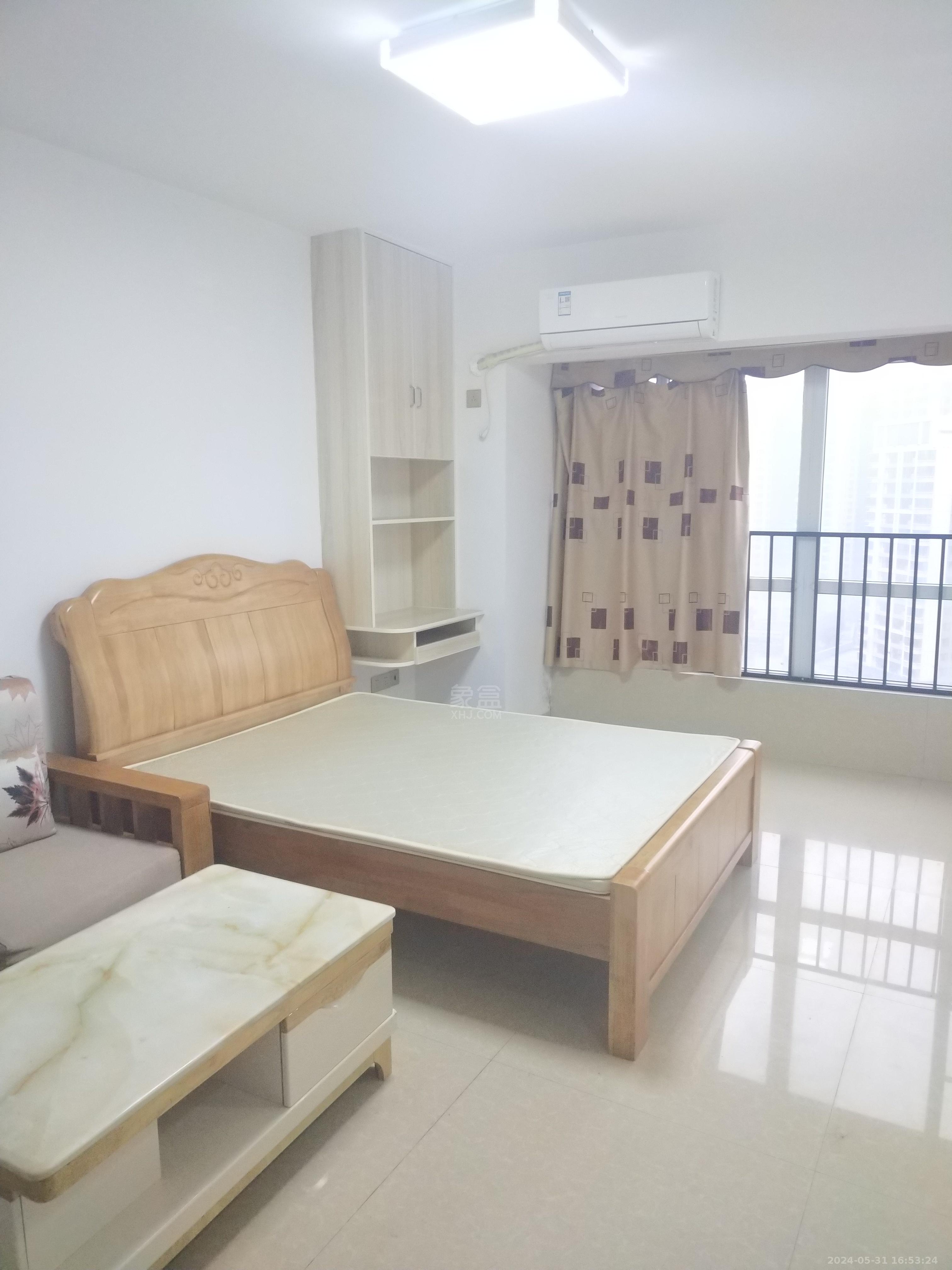 美的城三期 1室1厅1卫 1100.00元/月 美的城三期 1室1厅1卫 1100.00元/月室内图