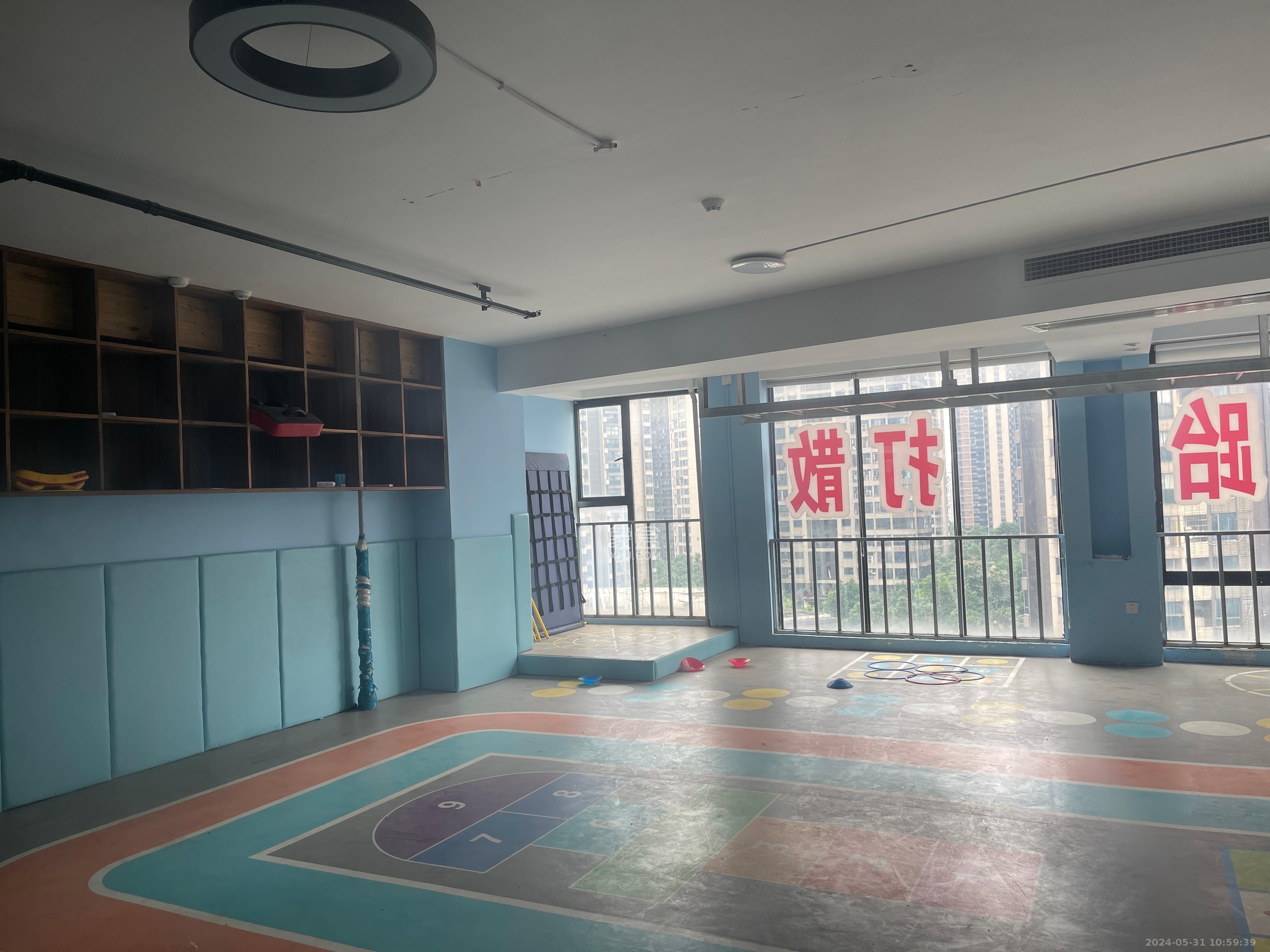 星宇V立方（旭和大厦）  1室0厅1卫   2500.00元/月室内图