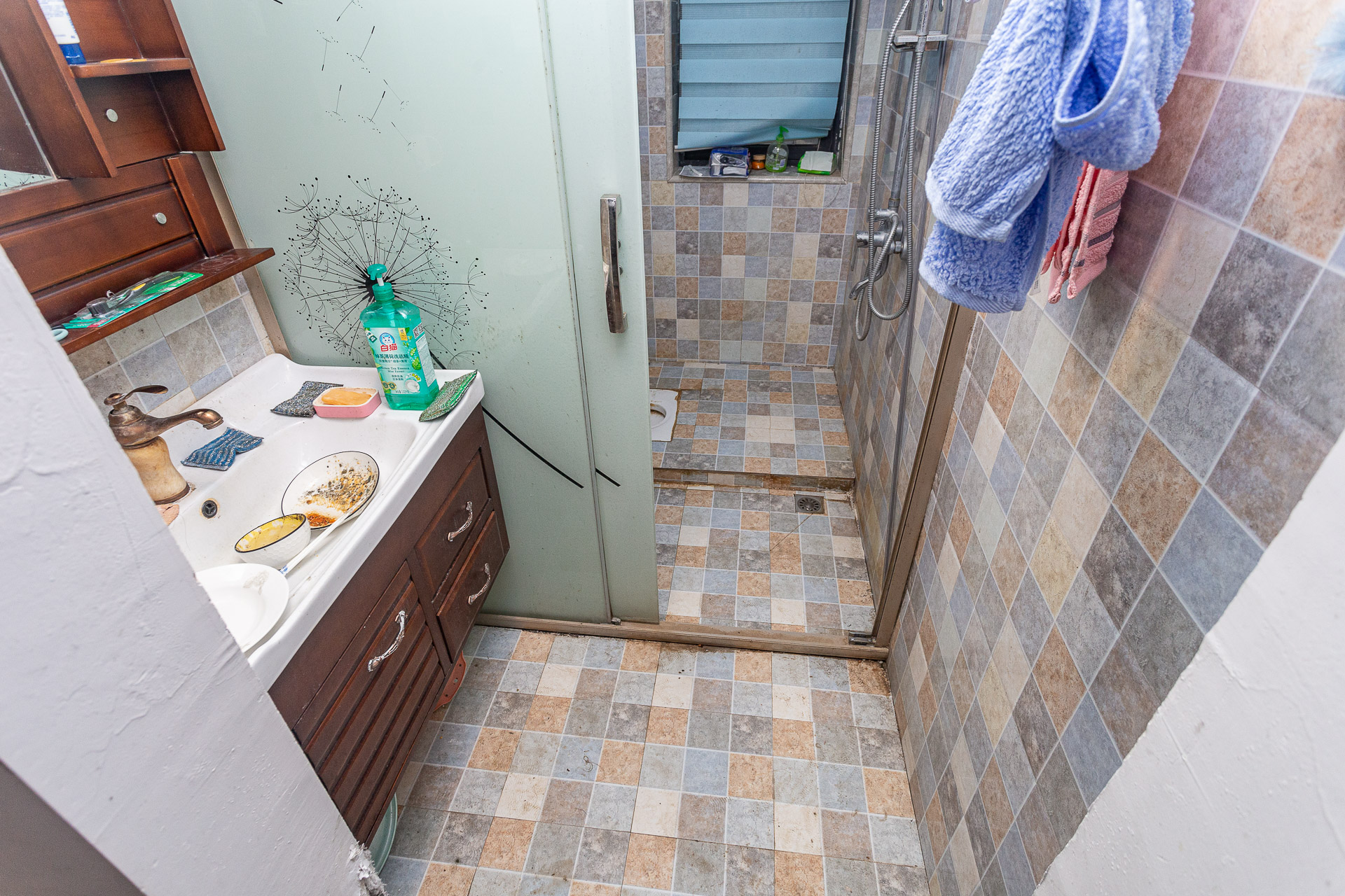 勤诚达境界城 3室2厅2卫 96.0万 勤诚达境界城 3室2厅2卫 96.0万卫生间