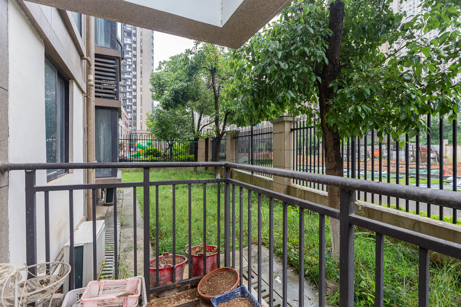 勤诚达境界城 3室2厅2卫 96.0万 勤诚达境界城 3室2厅2卫 96.0万阳台