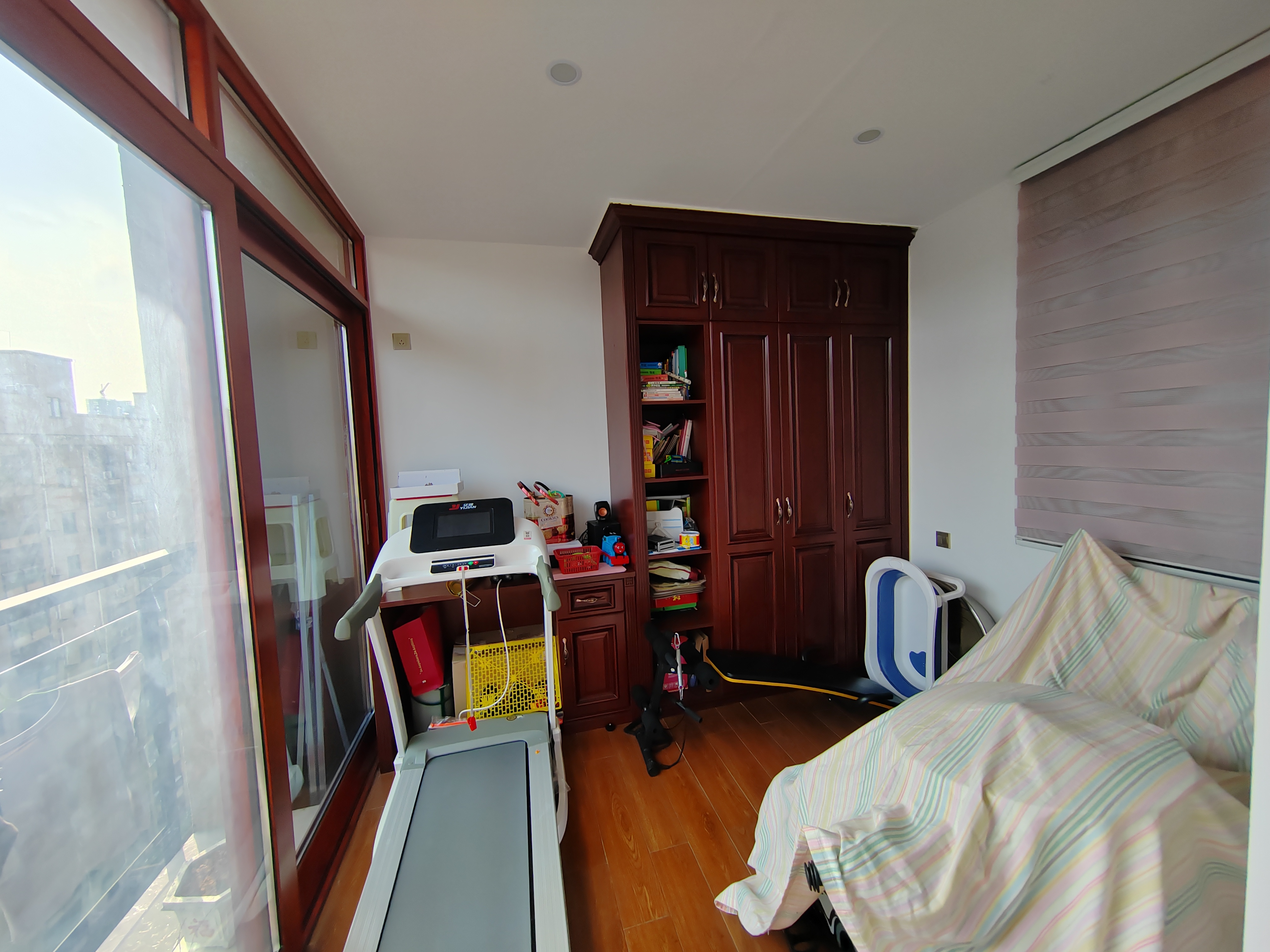 城市公园 3室2厅2卫 108.0万 城市公园 3室2厅2卫 108.0万室内图