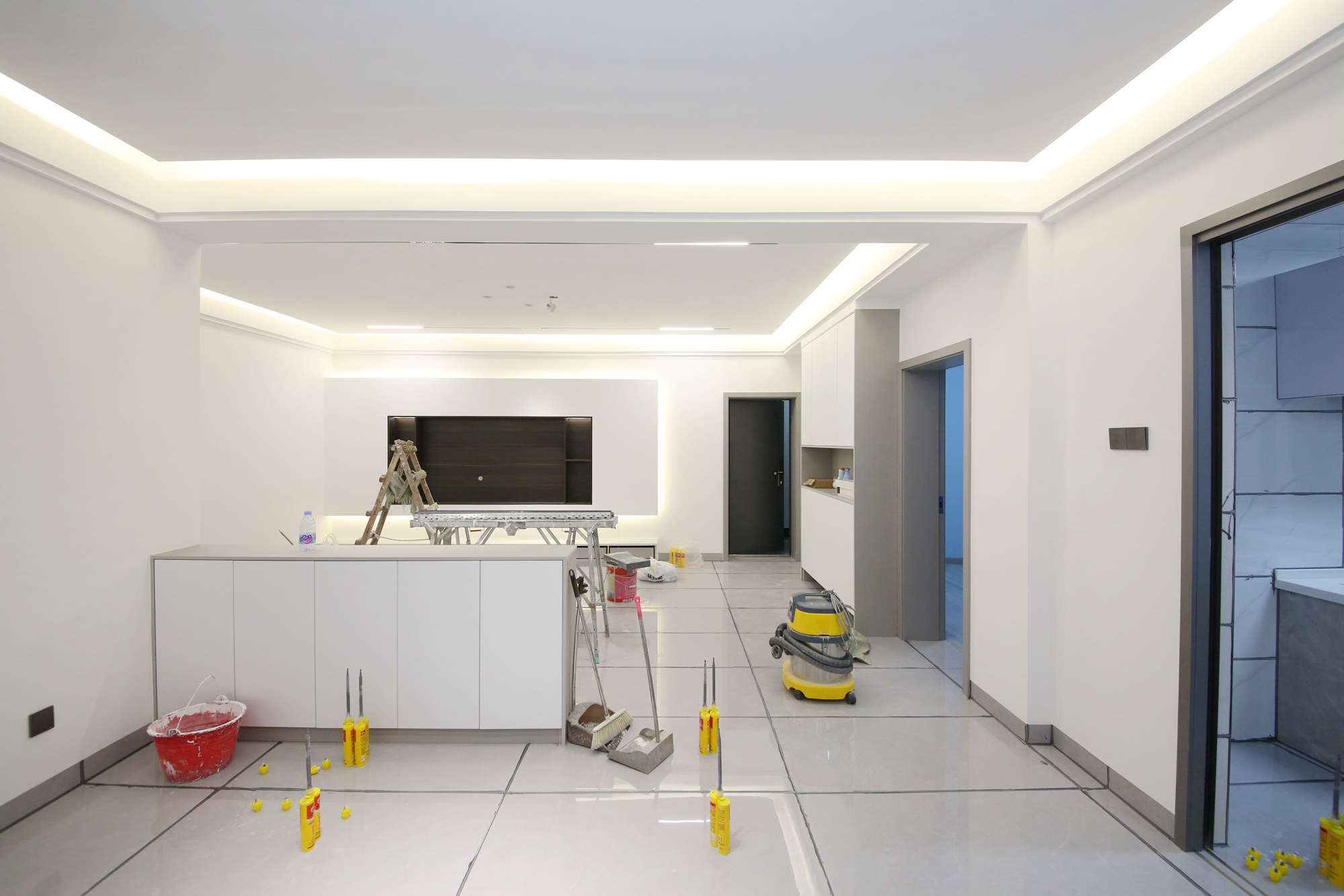 富华大厦  3室2厅1卫    112.0万客厅