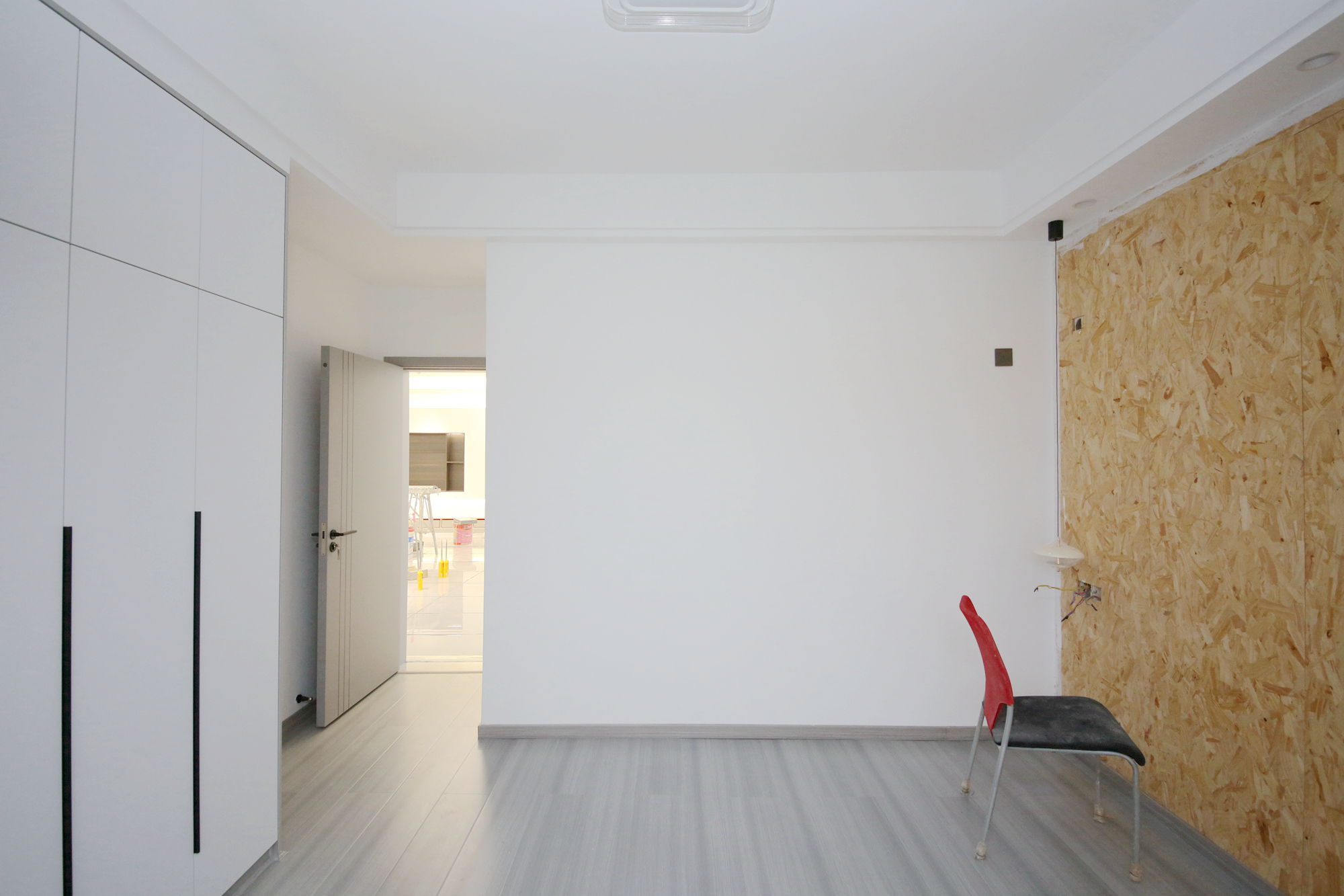 富华大厦  3室2厅1卫    112.0万卧室