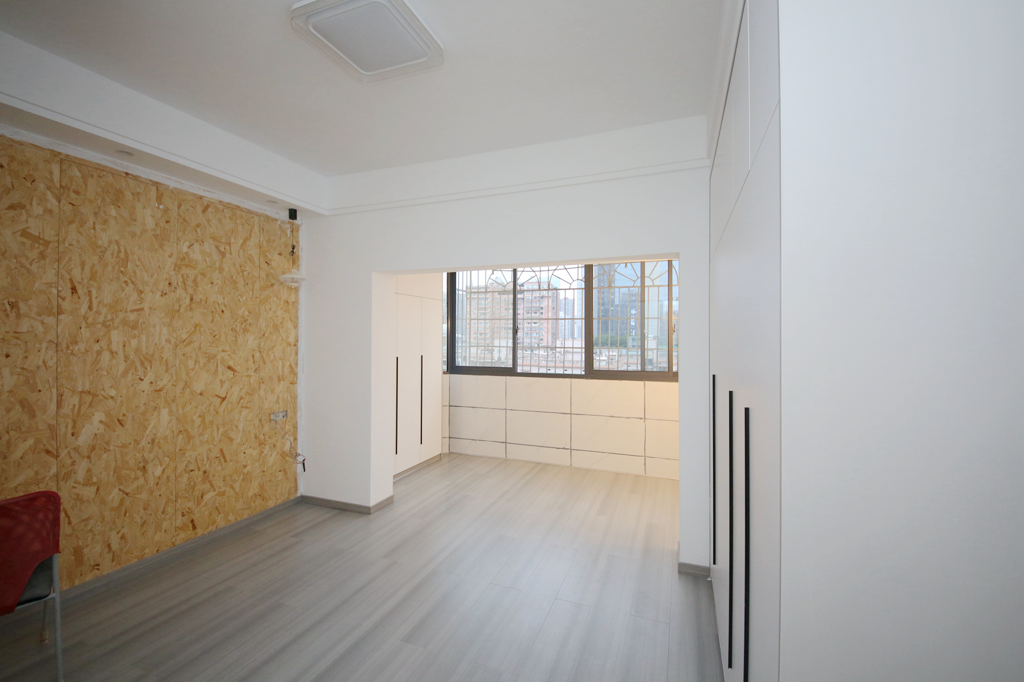 富华大厦  3室2厅1卫    112.0万卧室