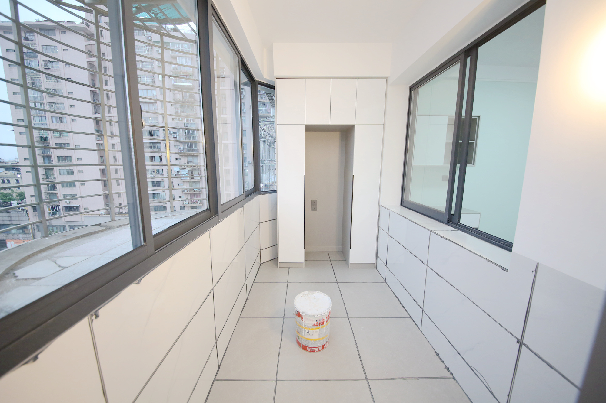 富华大厦  3室2厅1卫    112.0万阳台