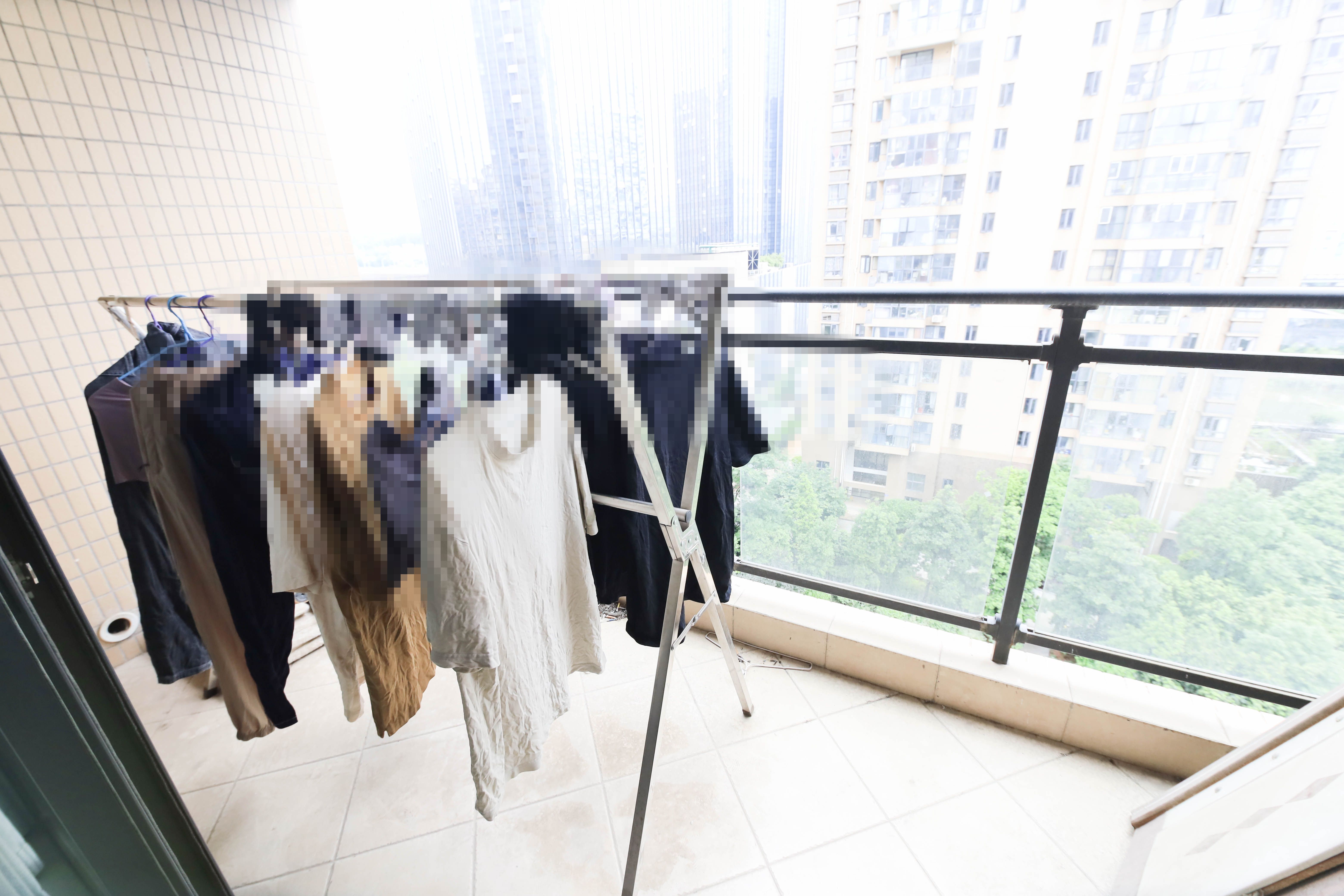 华悦城  3室2厅1卫    83.5万其他