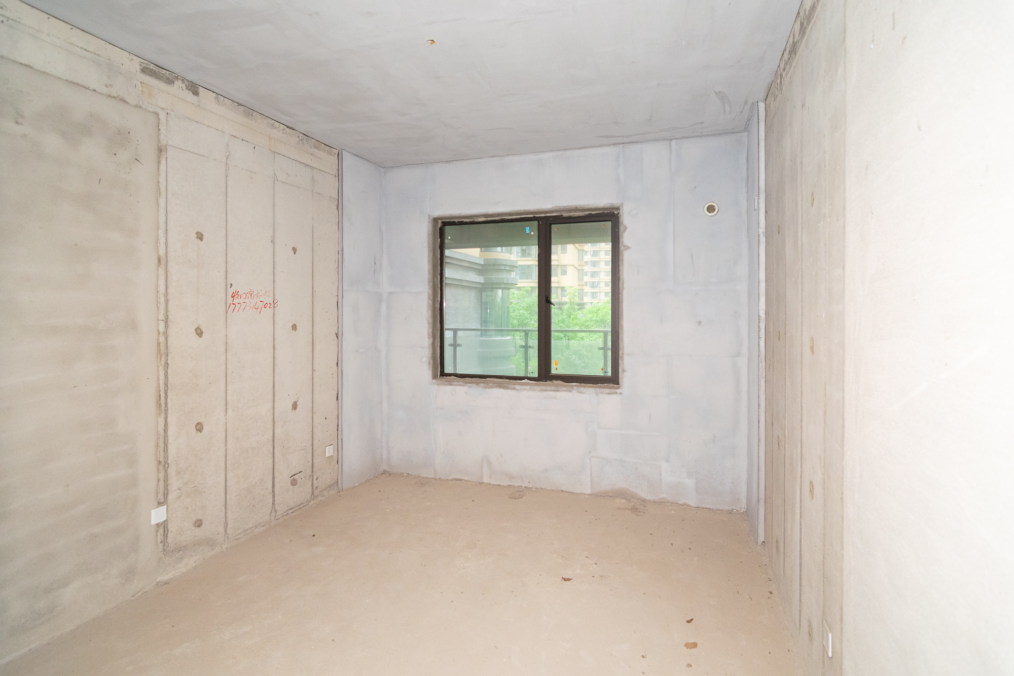 三润城(三润星城) 5室2厅2卫 120.0万 三润城(三润星城) 5室2厅2卫 120.0万卧室