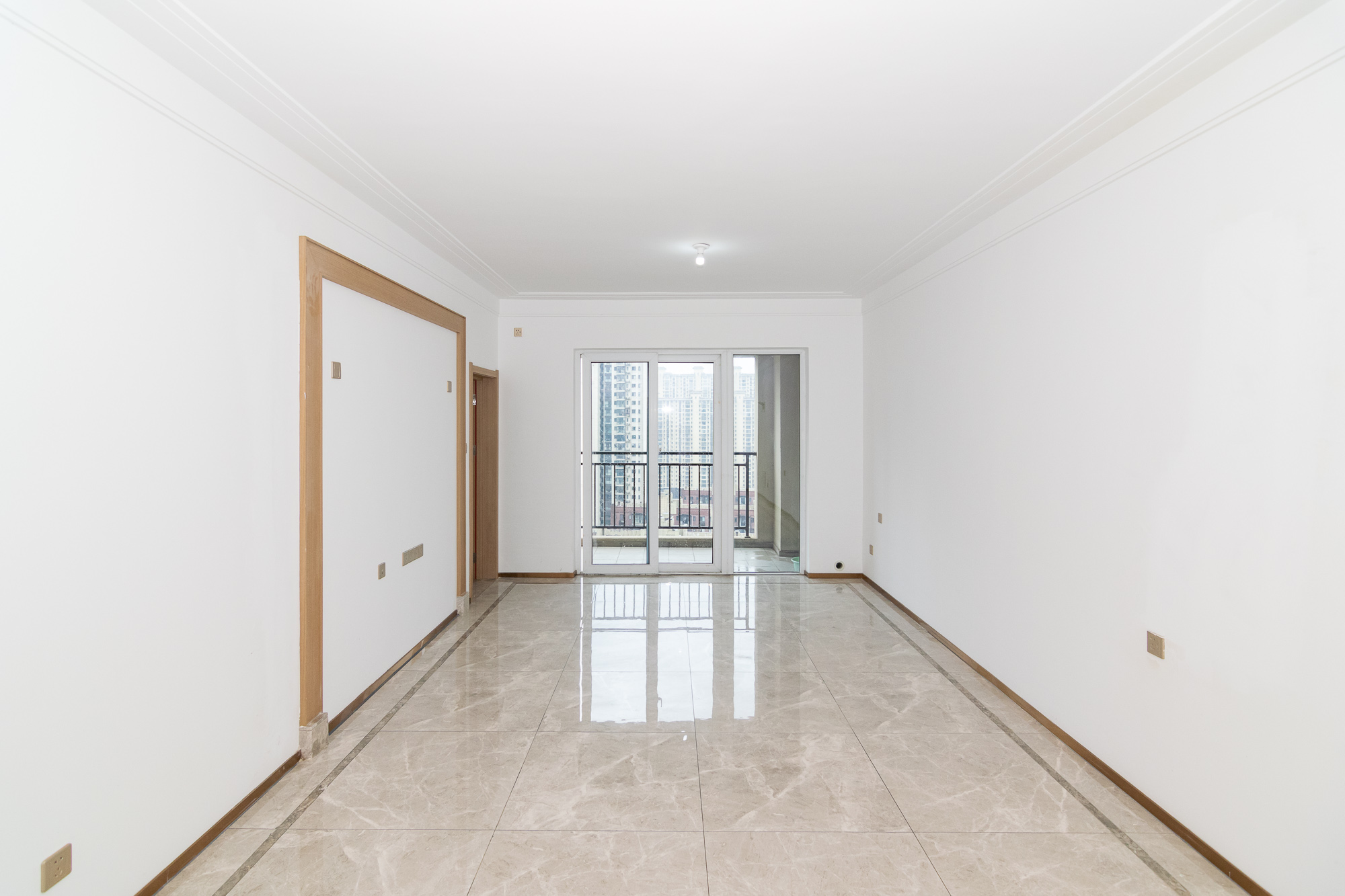 新华联梦想城 3室2厅1卫 82.0万 新华联梦想城 3室2厅1卫 82.0万客厅