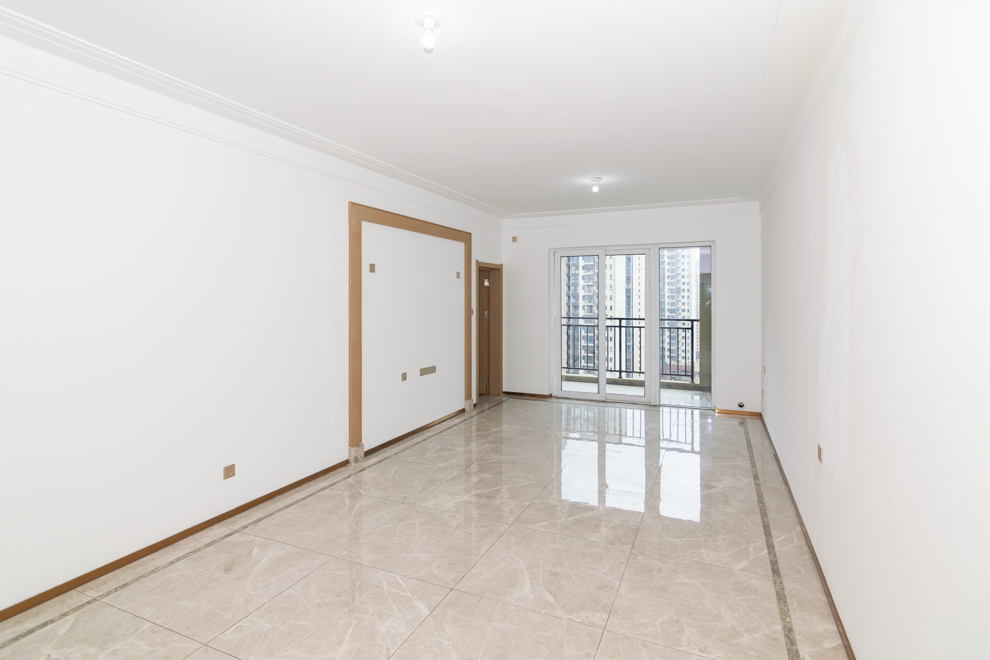 新华联梦想城 3室2厅1卫 82.0万 新华联梦想城 3室2厅1卫 82.0万客厅